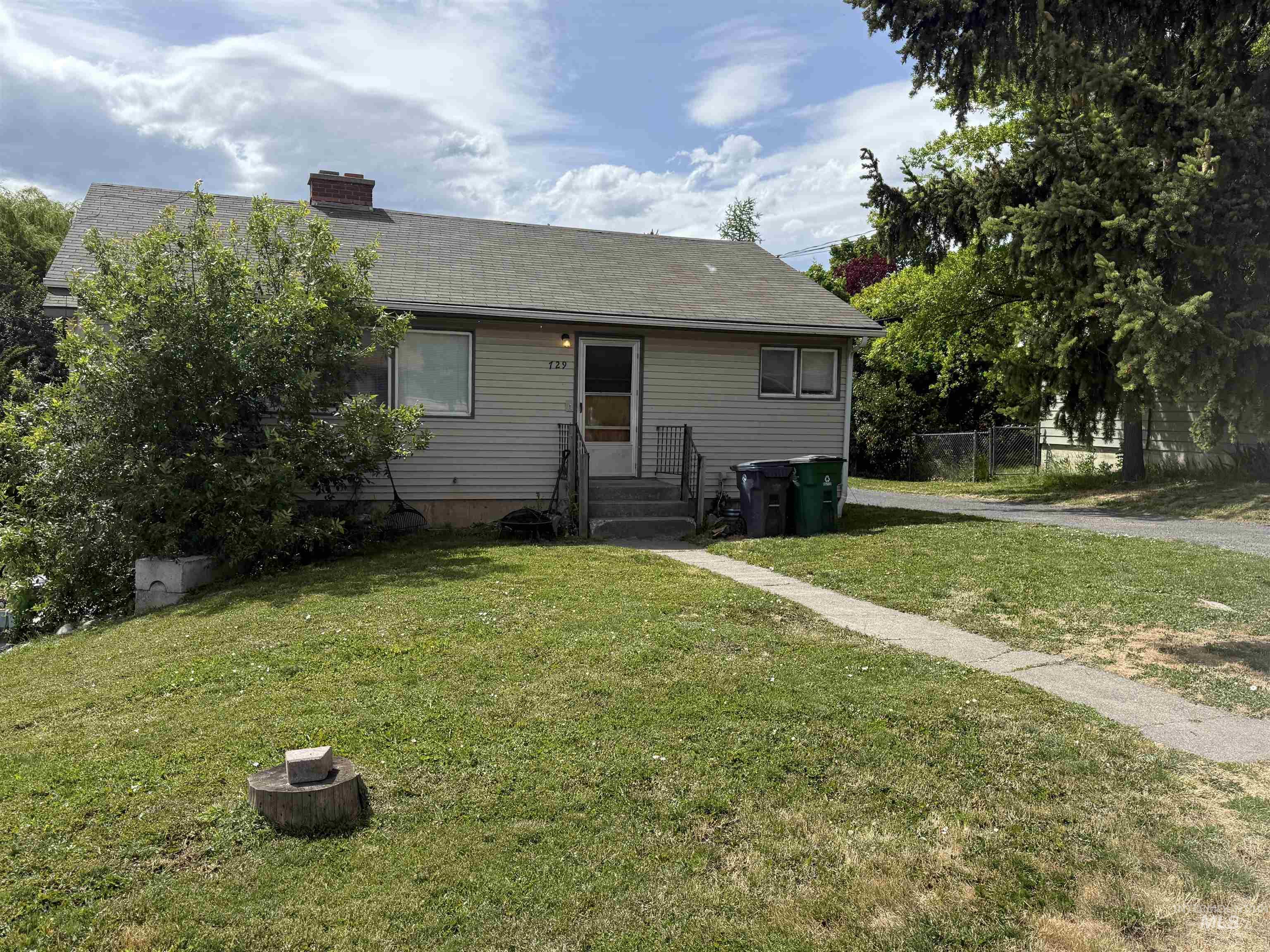 729 Brent Dr., Moscow ID 83843