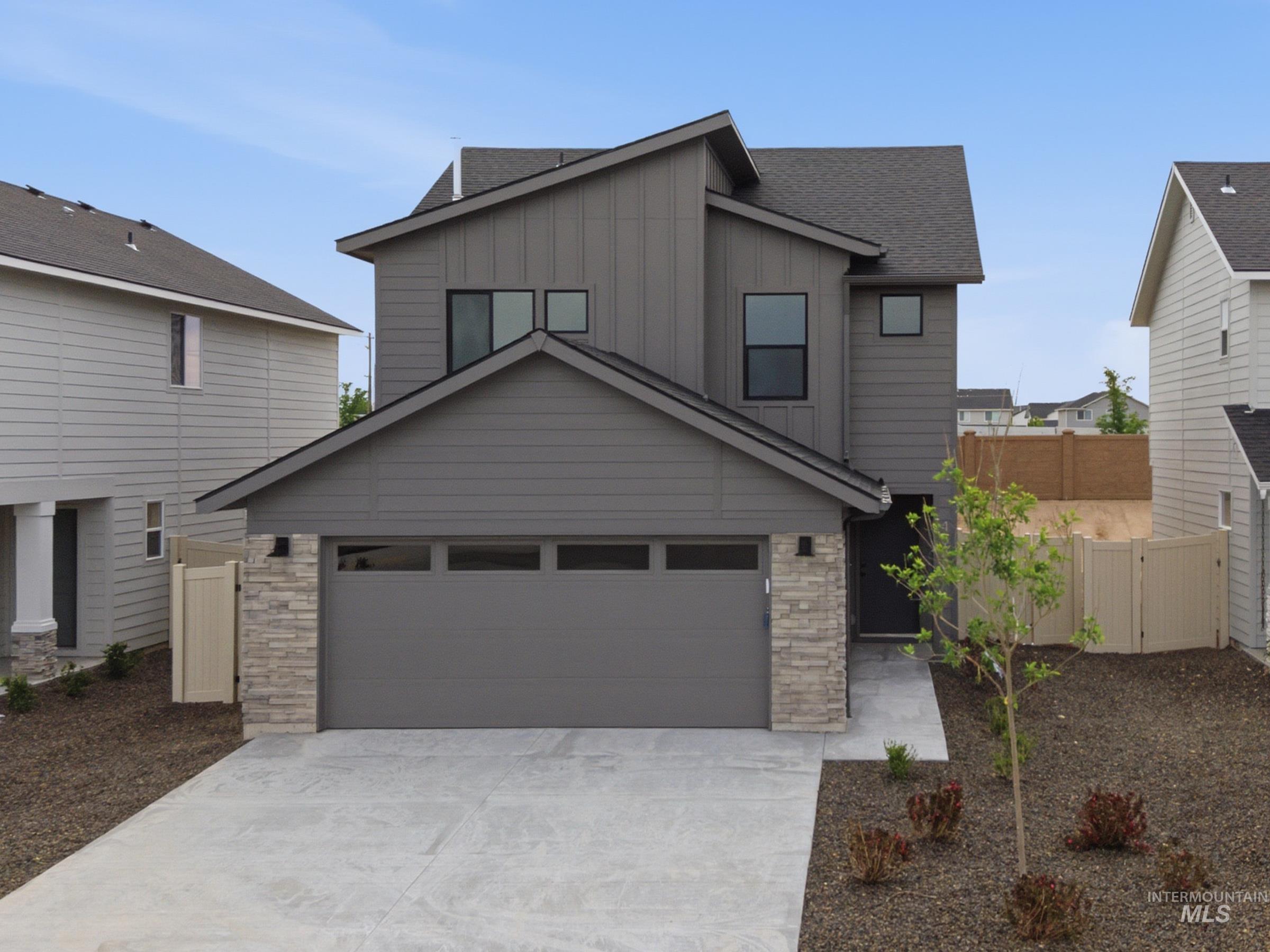 4360 N Alameda Creek Ave, Meridian ID 83646