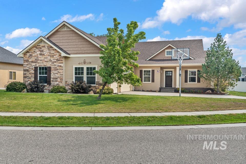 530 Syringa Falls Ct, Fruitland ID 83619