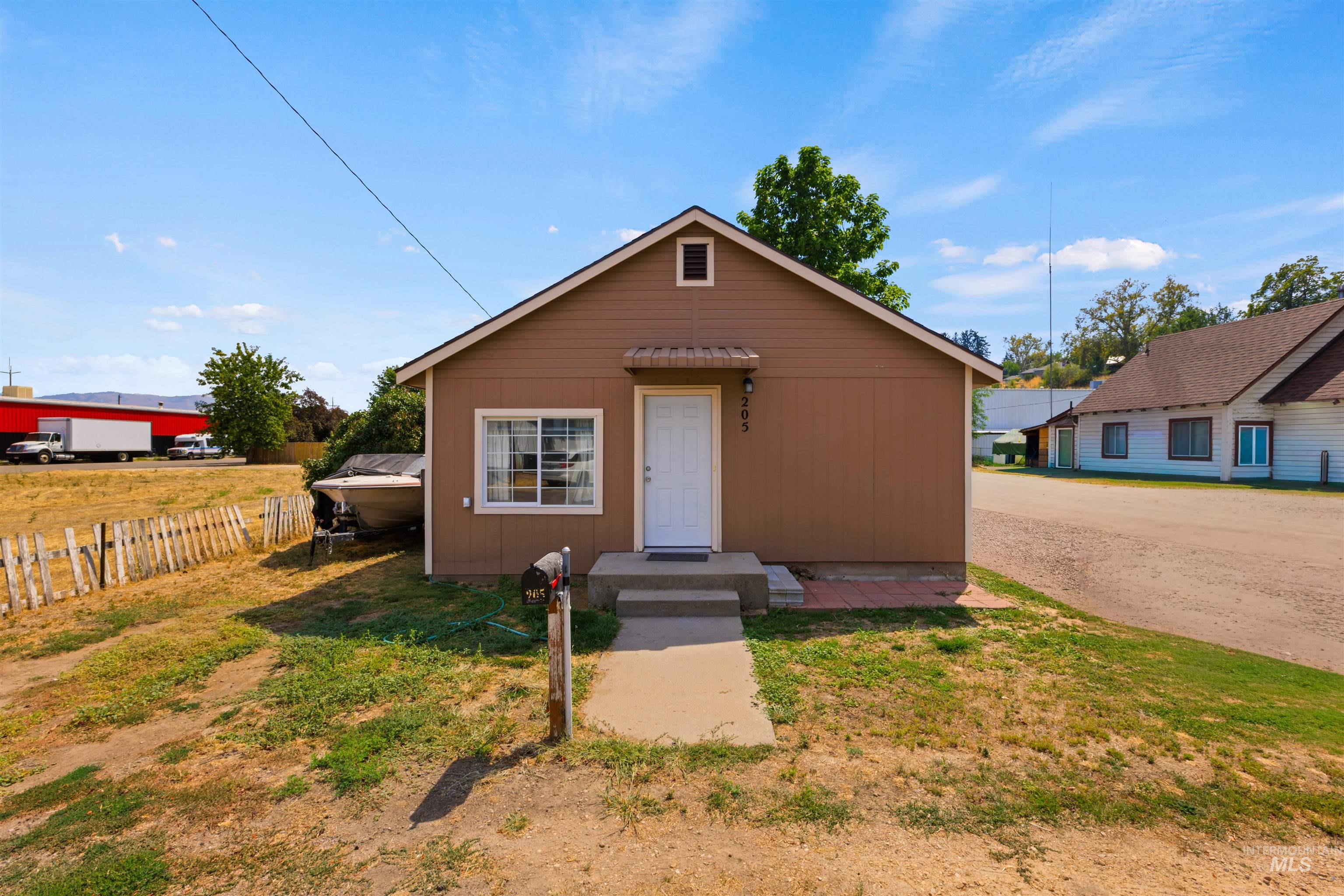 205 W 35th St, Garden City ID 83714