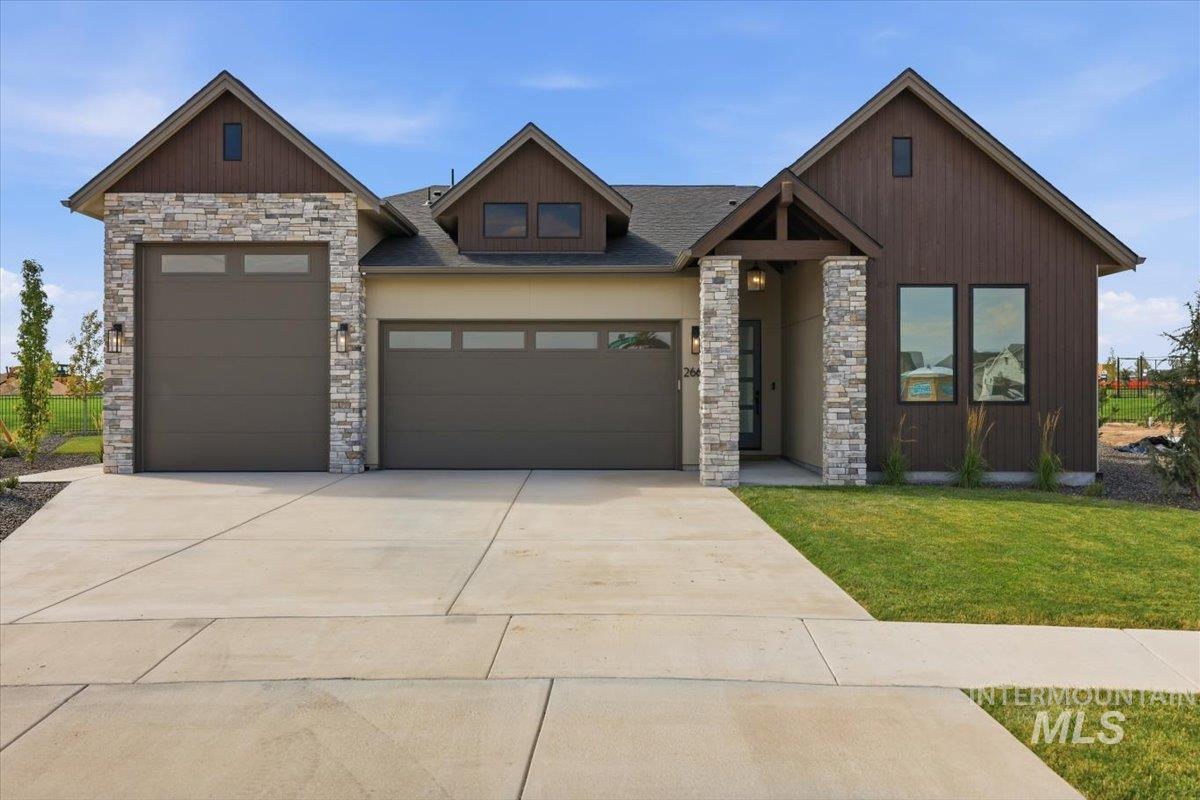 2661 N Buhrstone Ave, Eagle ID 83616