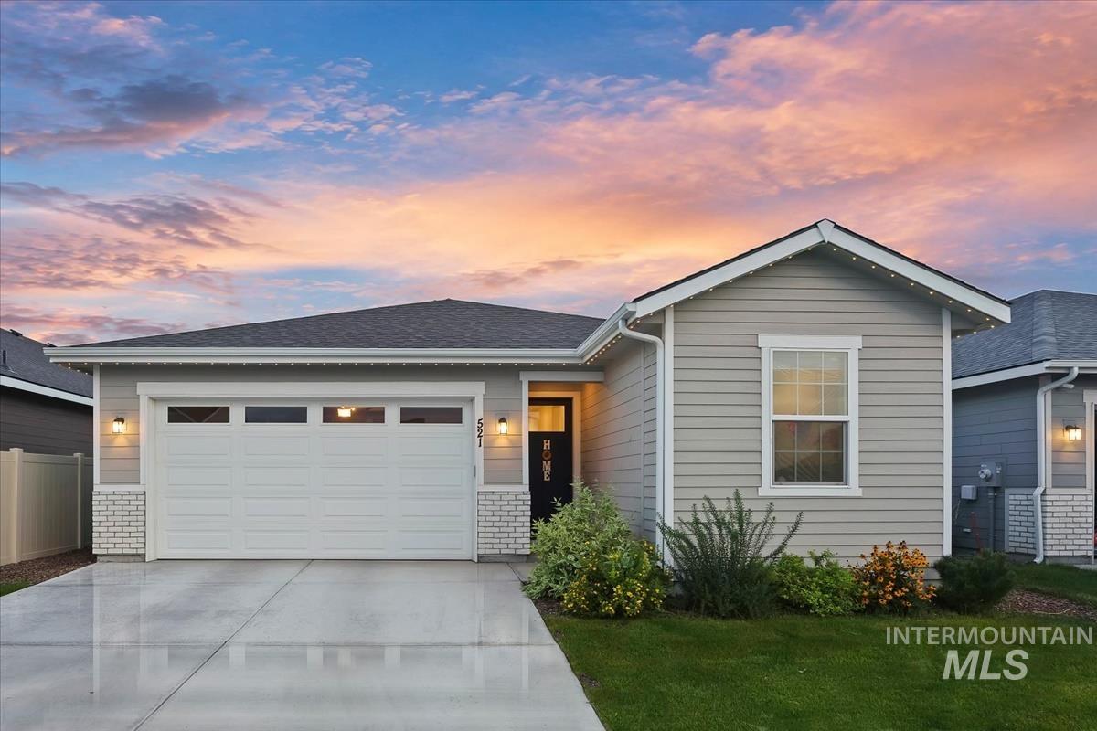 521 W Learmont St, Meridian ID 83642