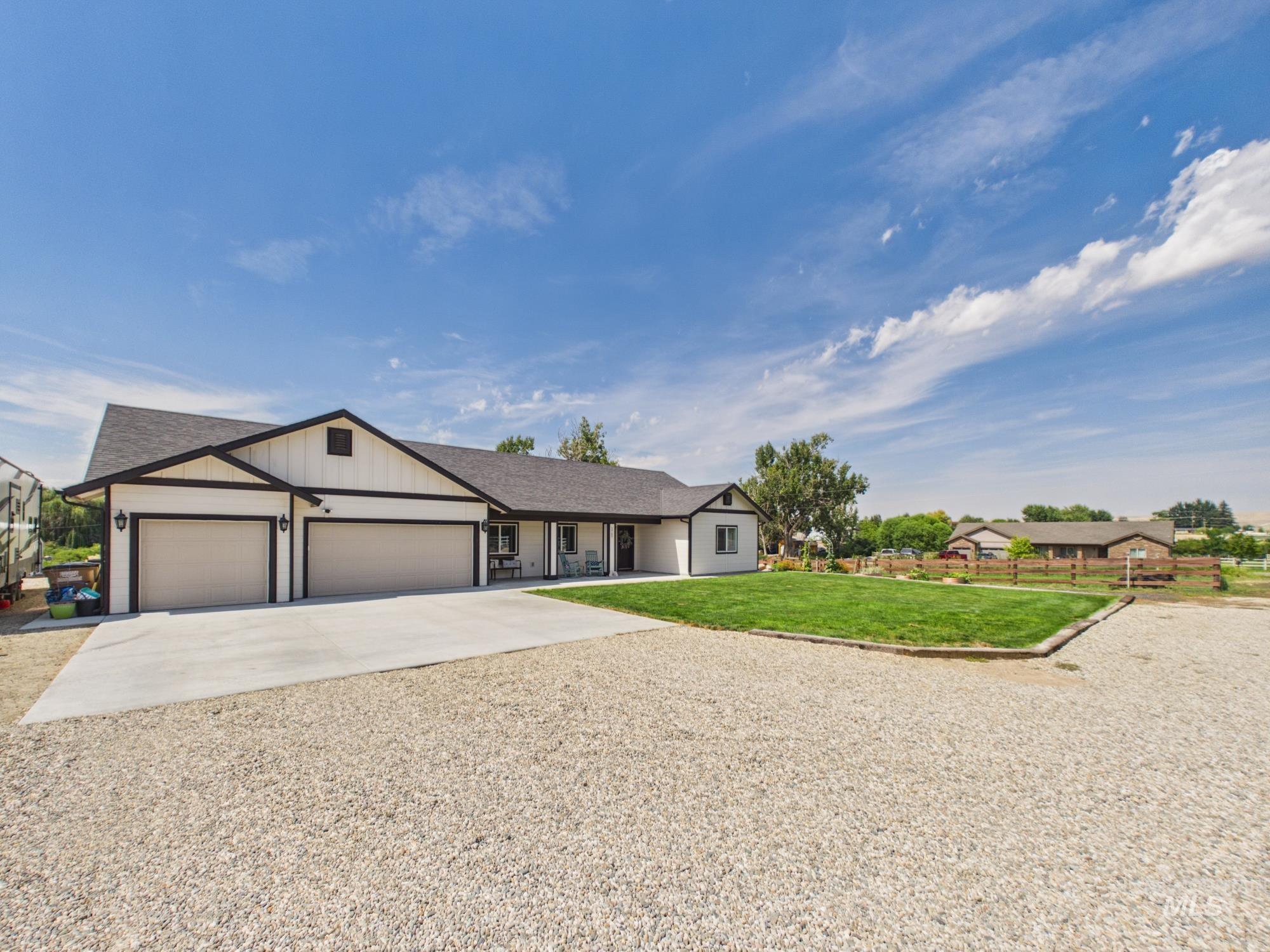 1757 Jewell Ln, Emmett ID 83617