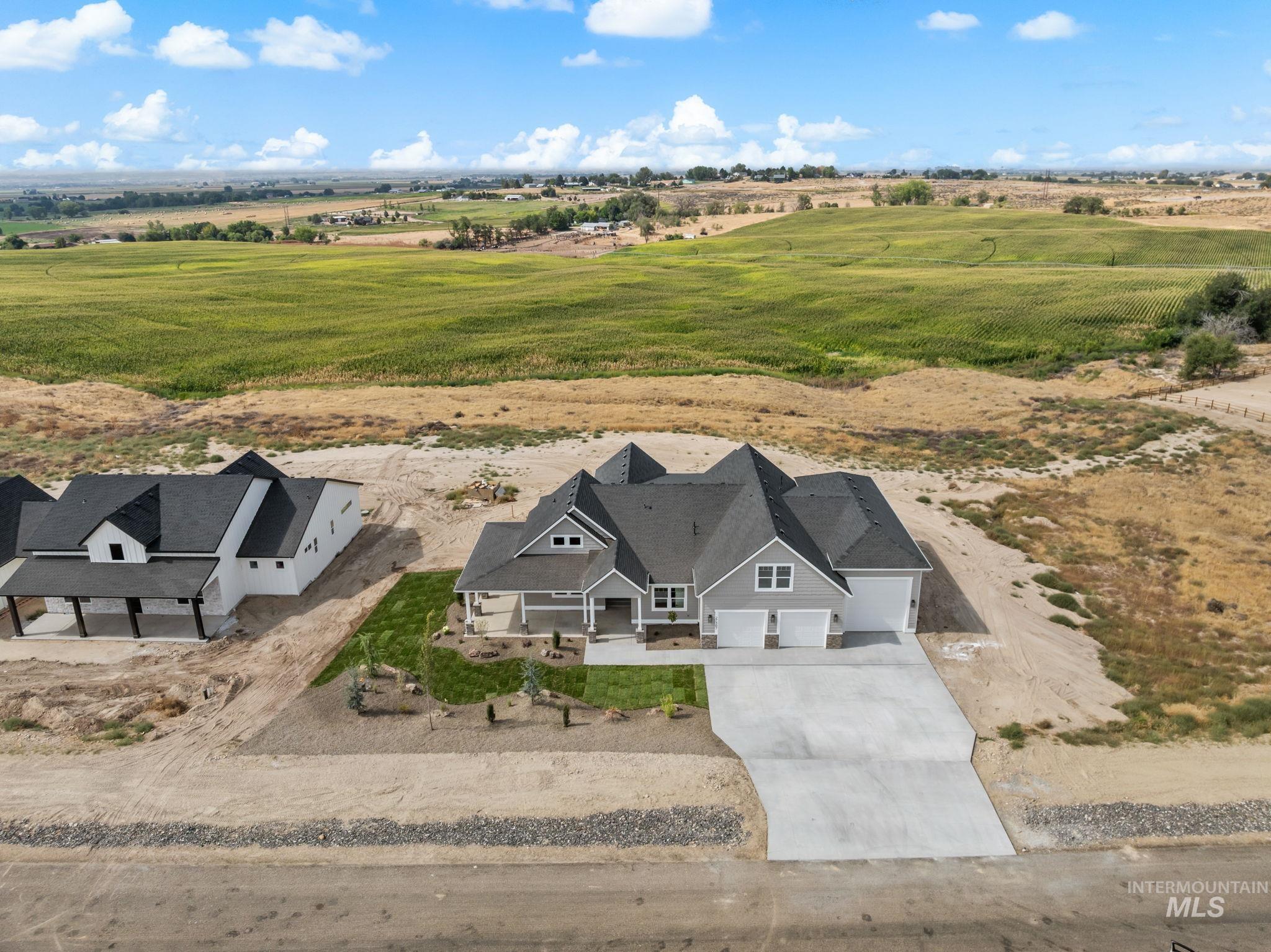 27387 Iron Horse Dr, Caldwell ID 83607