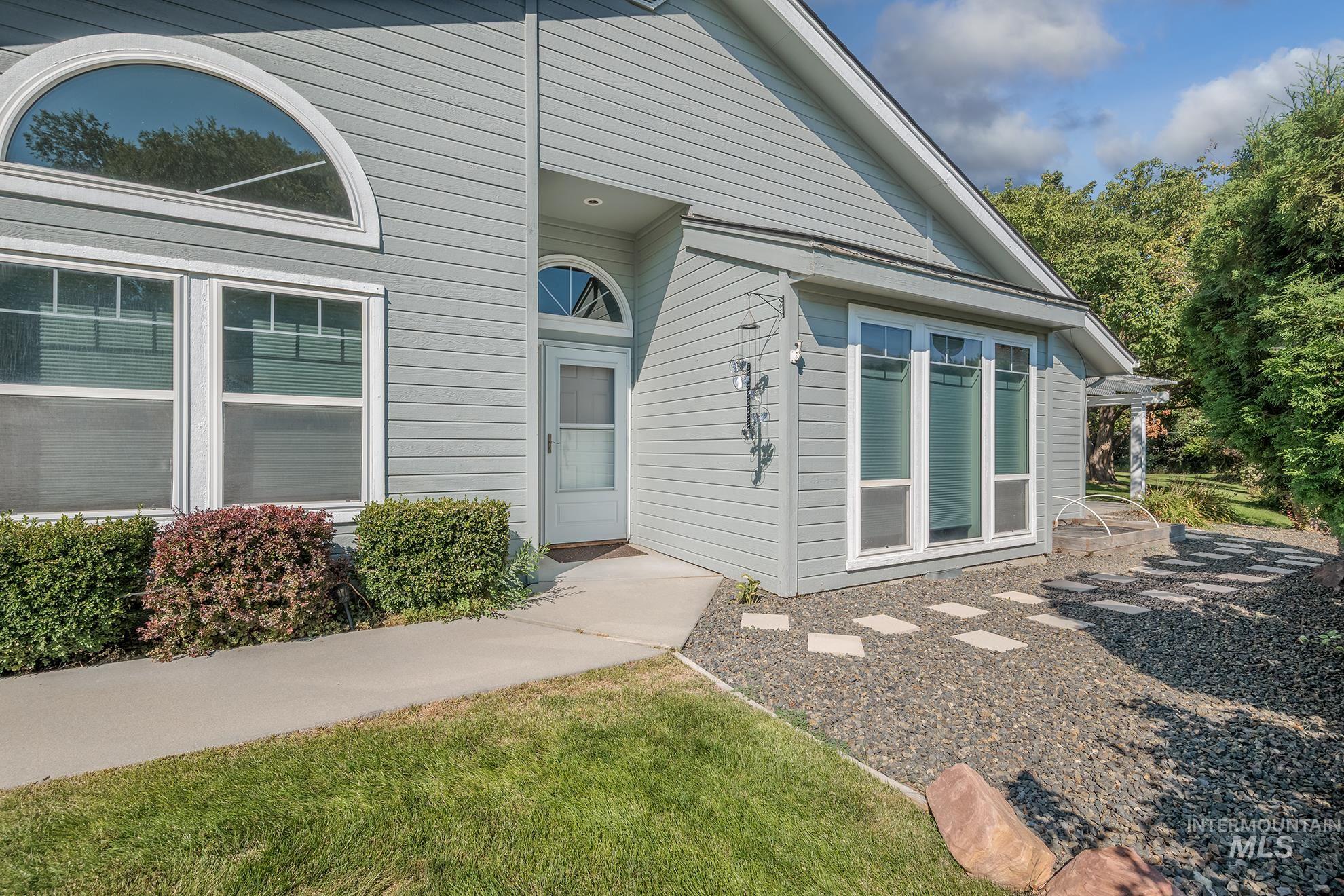 1823 Ray Ave, Caldwell ID 83605