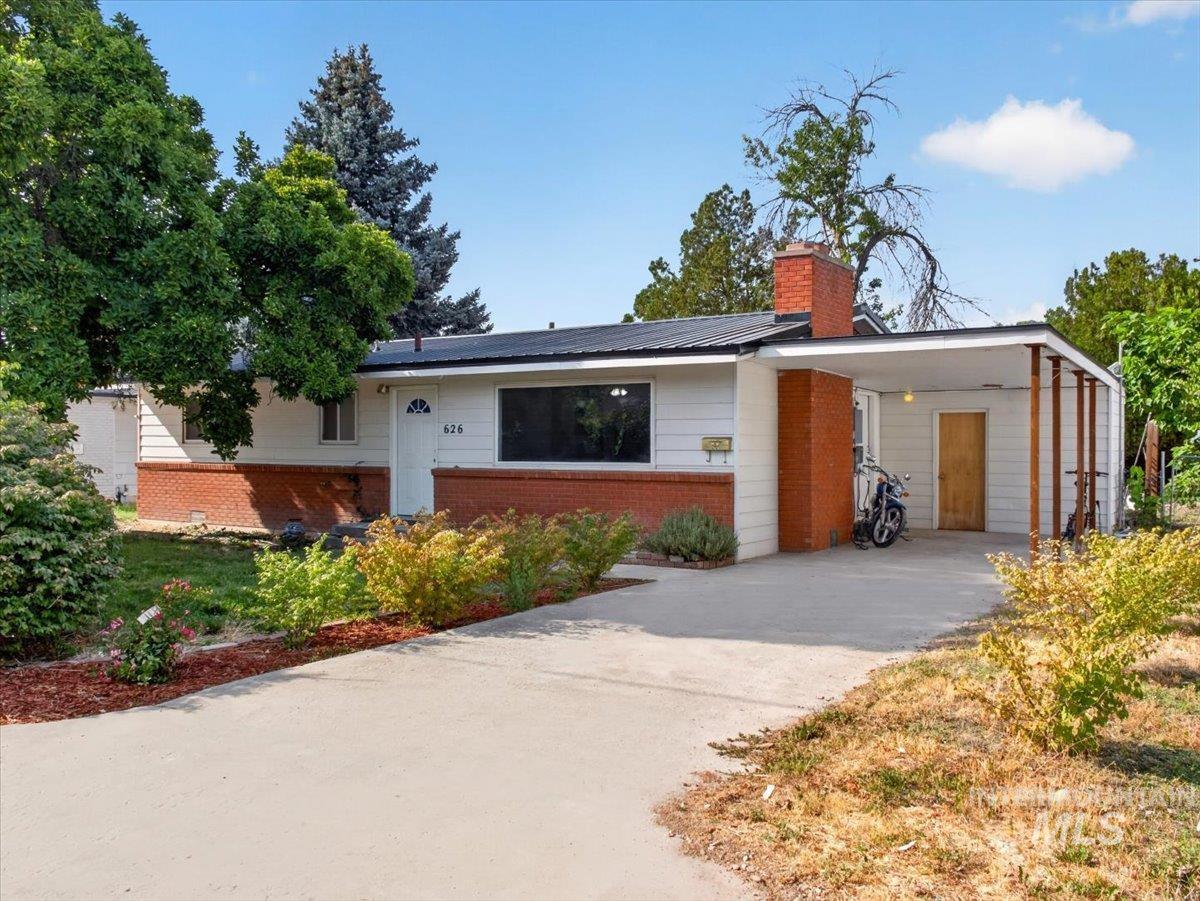 626 W Pine Ave, Meridian ID 83642