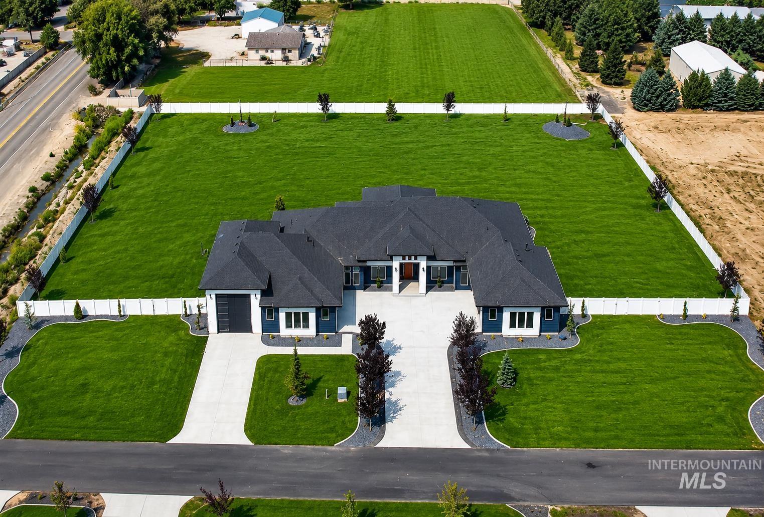 5411 S Fountain Hills Ct, Nampa ID 83686