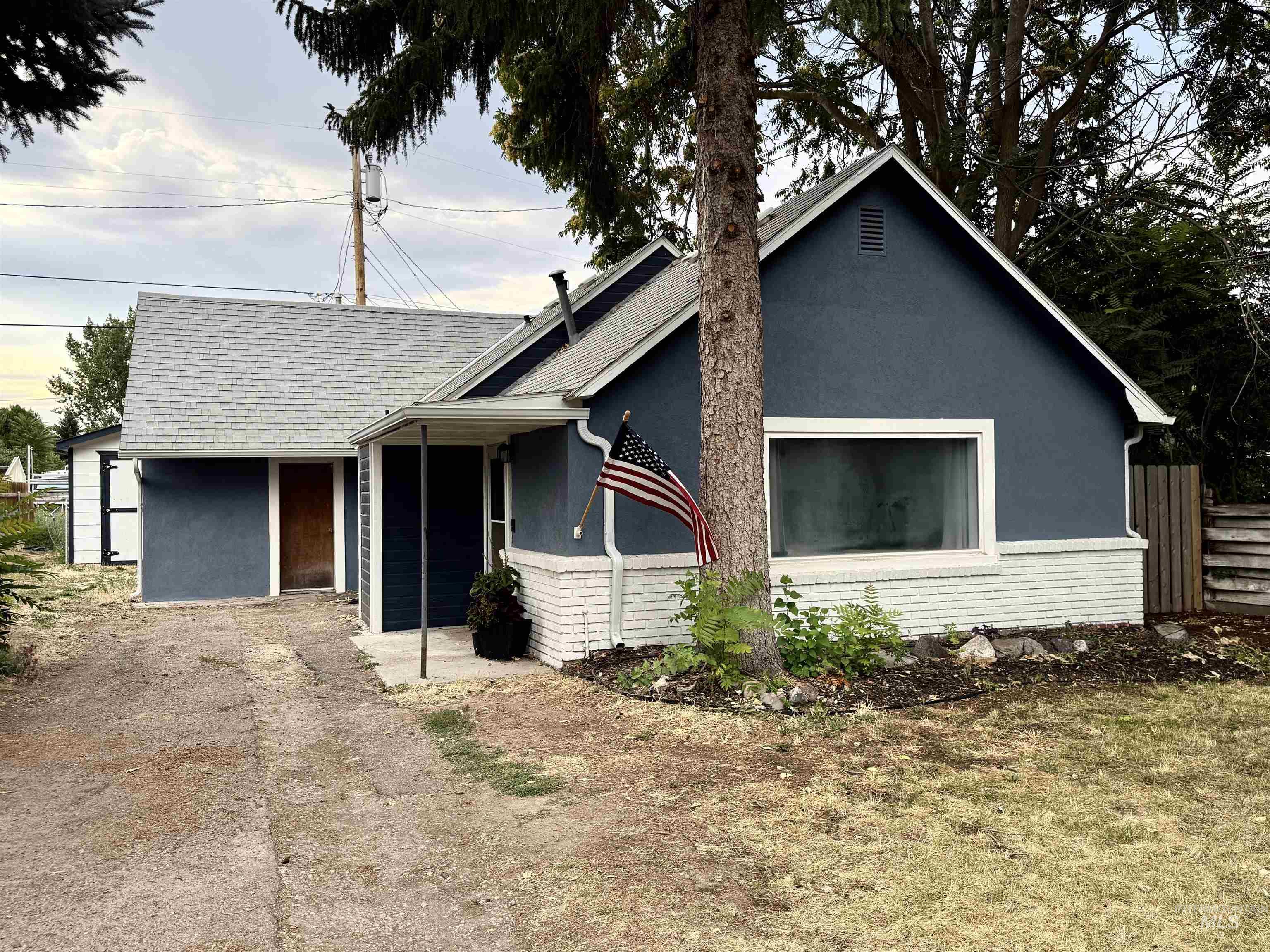 1420 10th Ave South, Nampa ID 83651