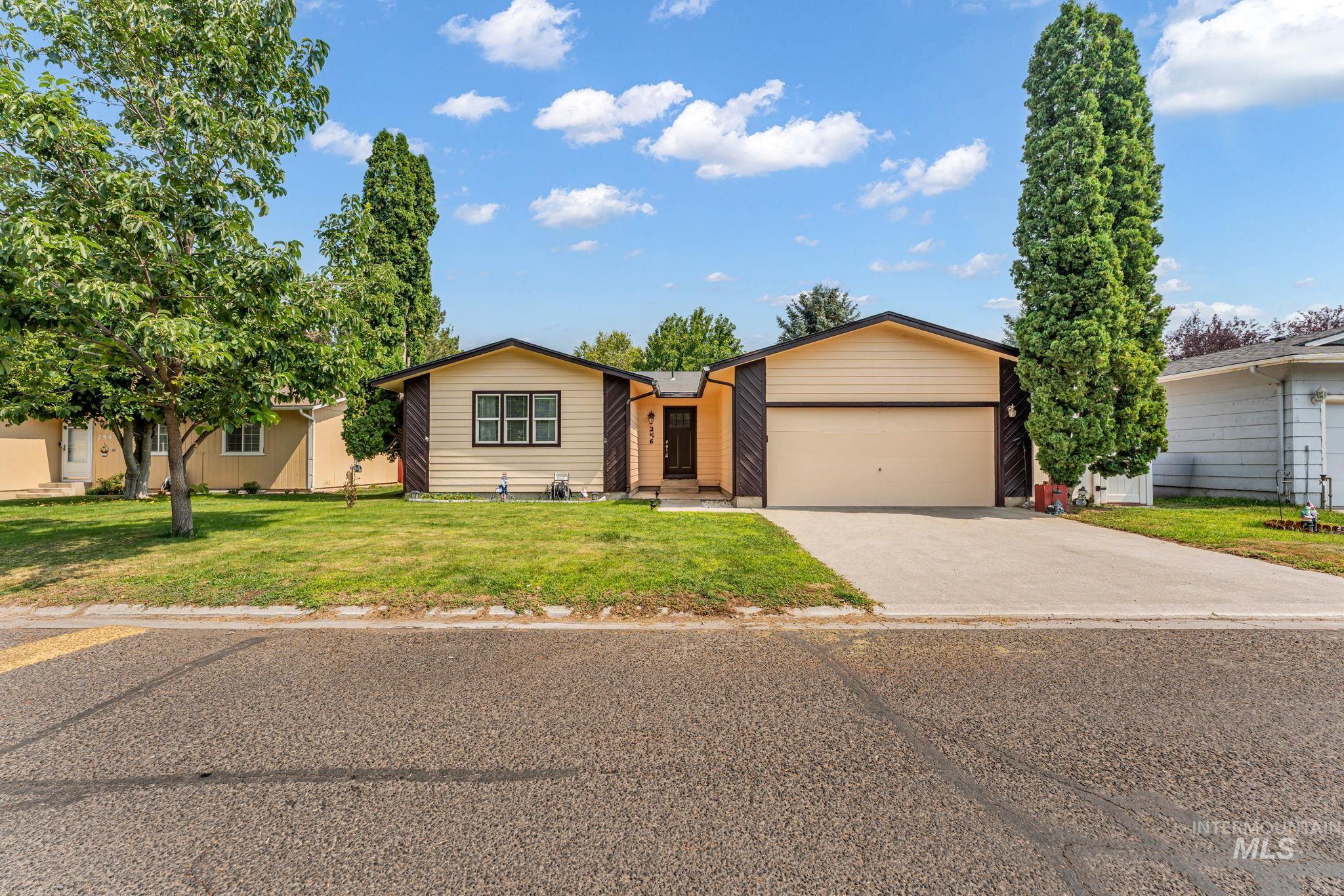 246 Avenida Del Rio Dr, Twin Falls ID 83301