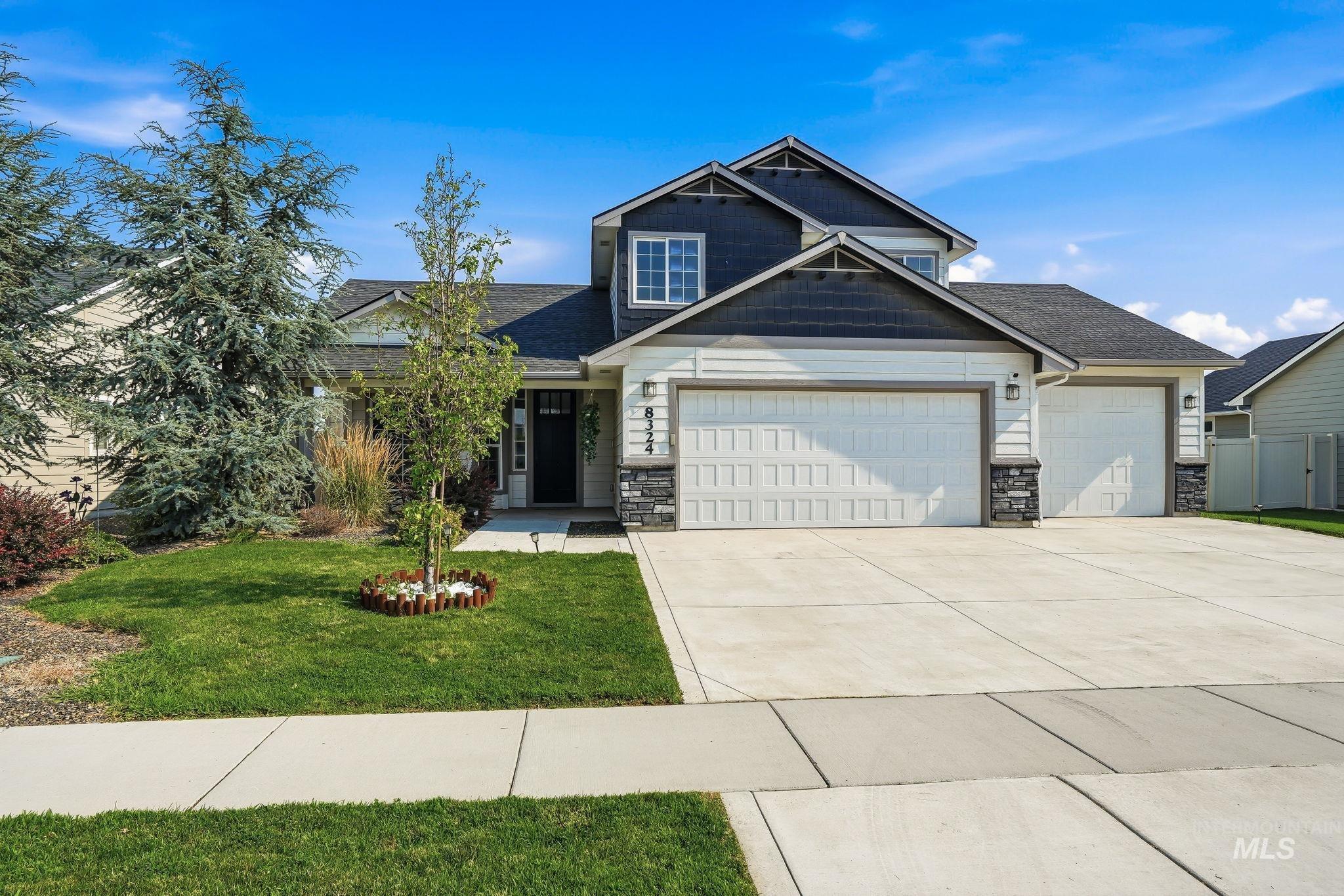8324 E. Stone Valley, Nampa ID 83687