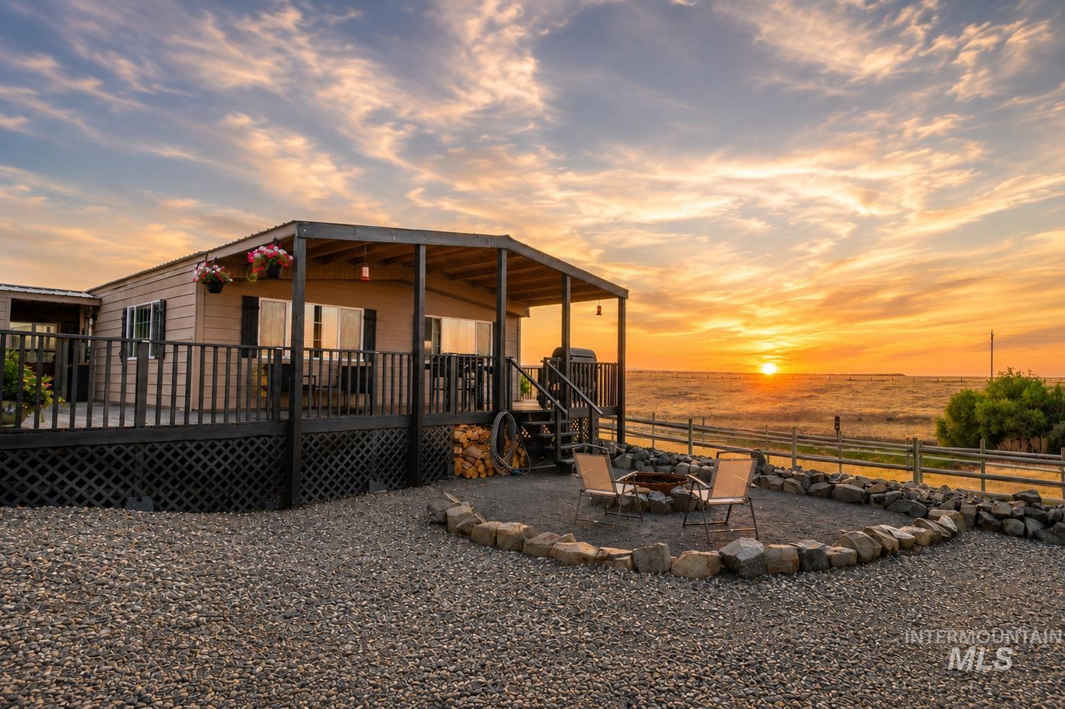 32240 Highway 129, Asotin WA 99402