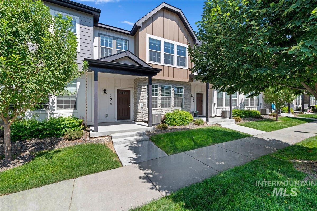 11310 W Knightsbridge Ct, Boise ID 83713