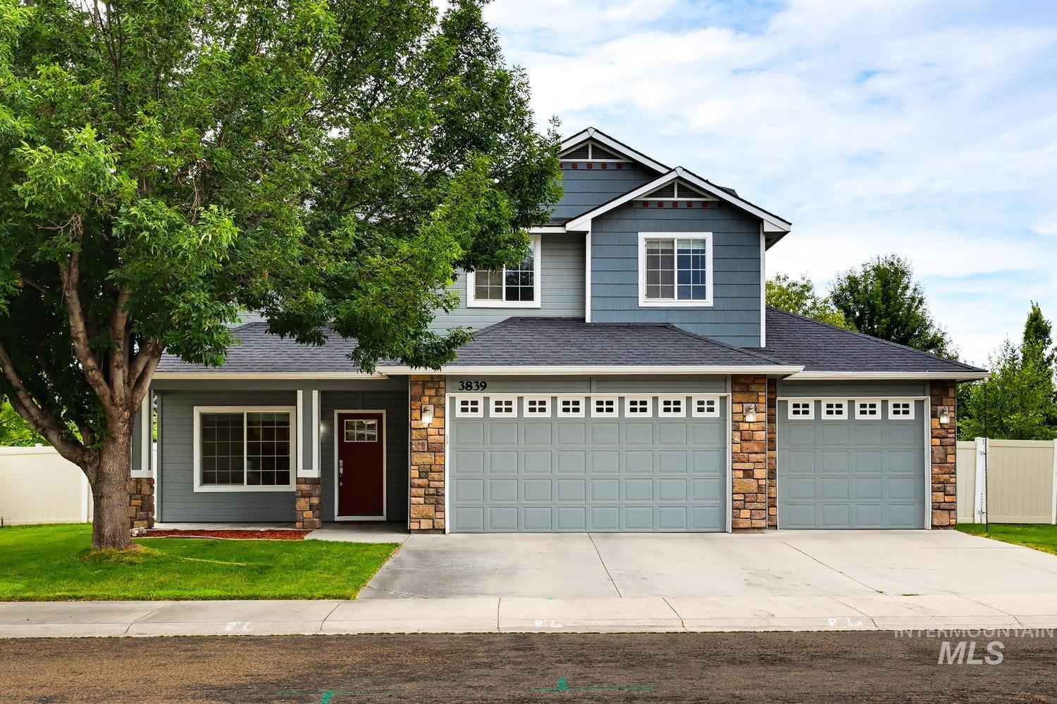 3839 N Cool River Way, Meridian ID 83646