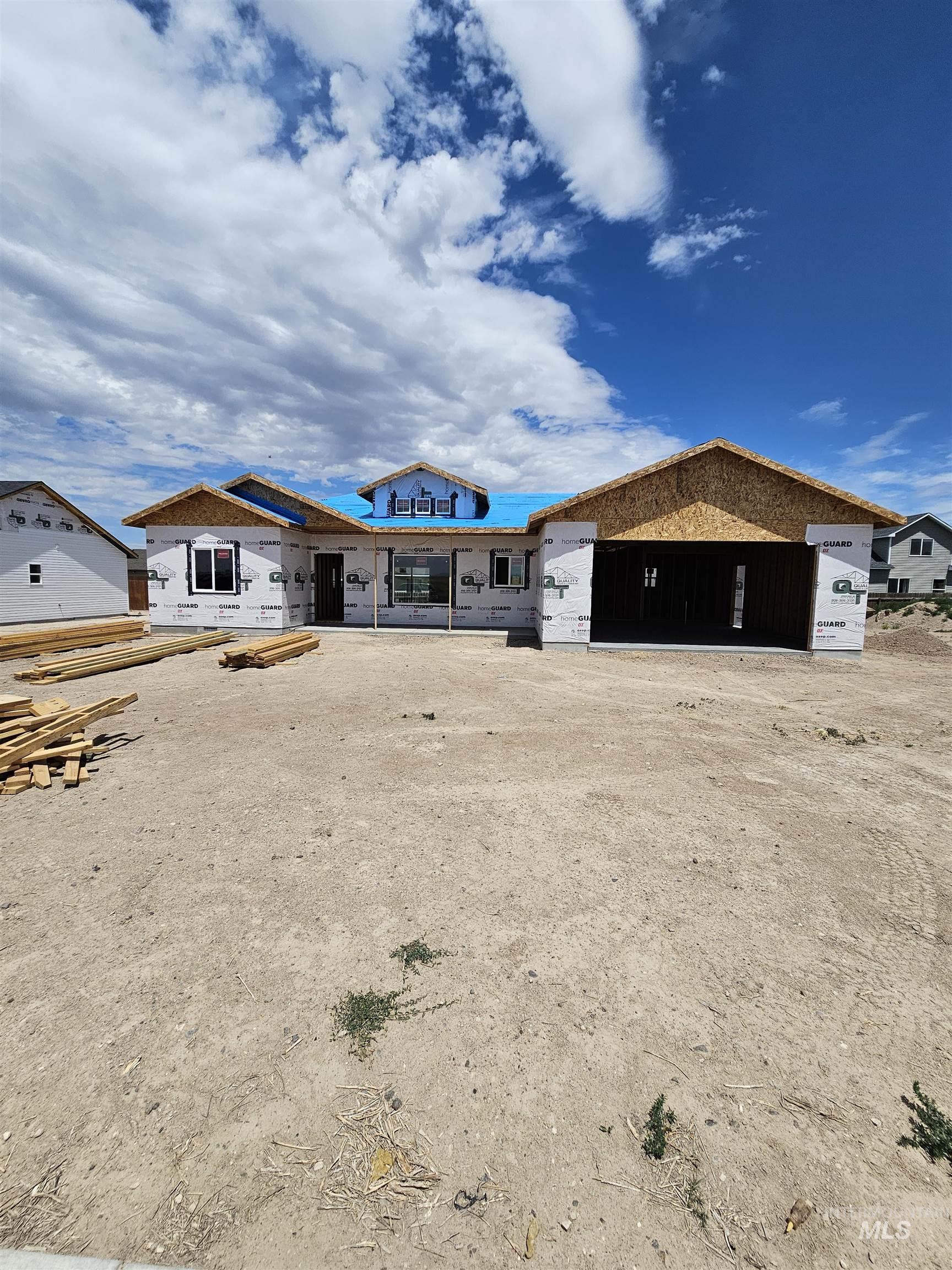 355 Locust Street, Hazelton ID 83335