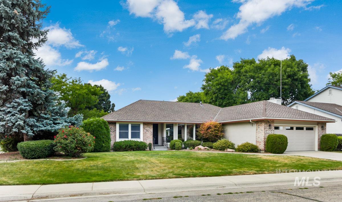 3605 S Crosspoint Avenue, Boise ID 83706