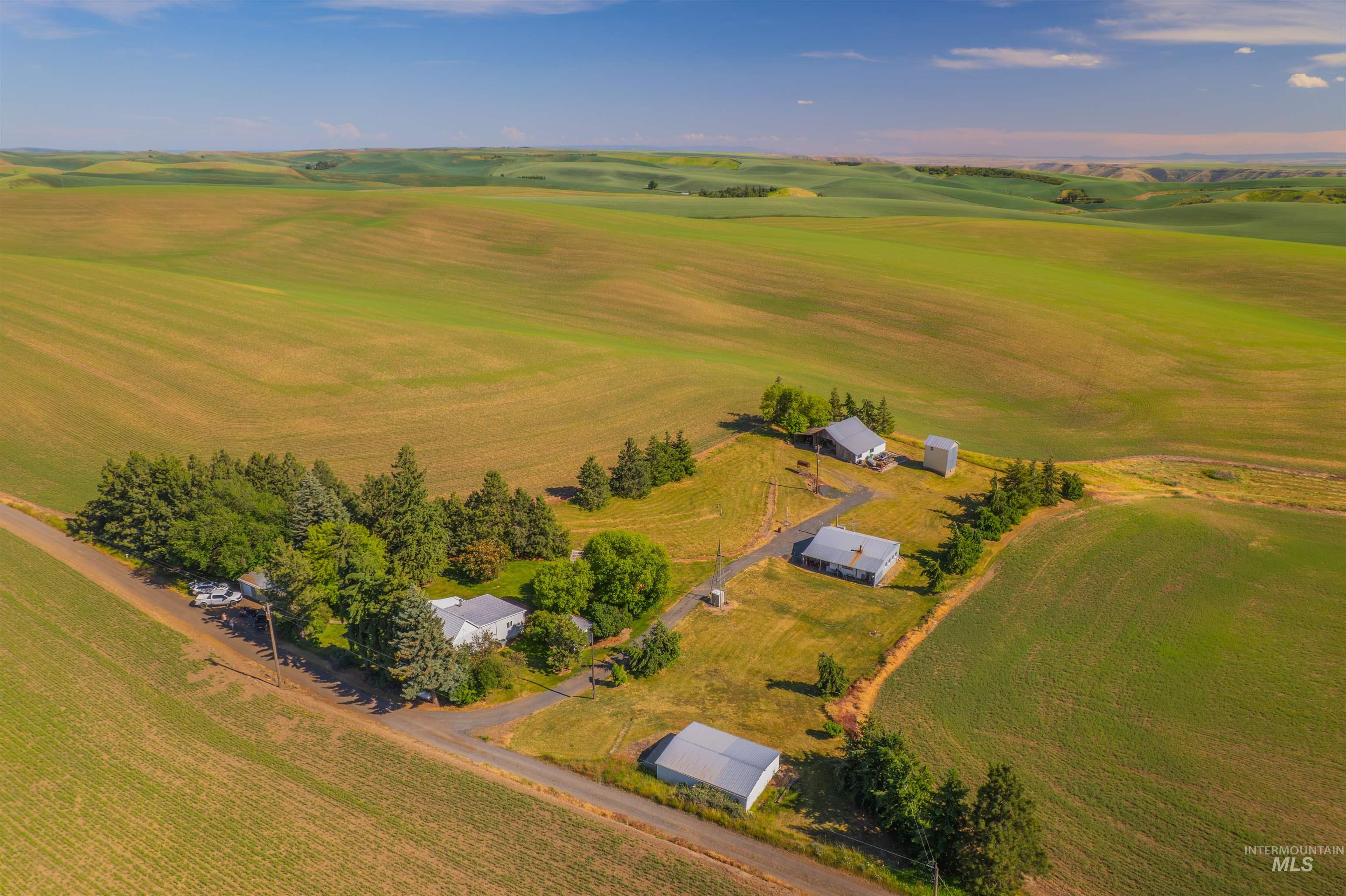 751 Boone Hill Rd, Colton WA 99113