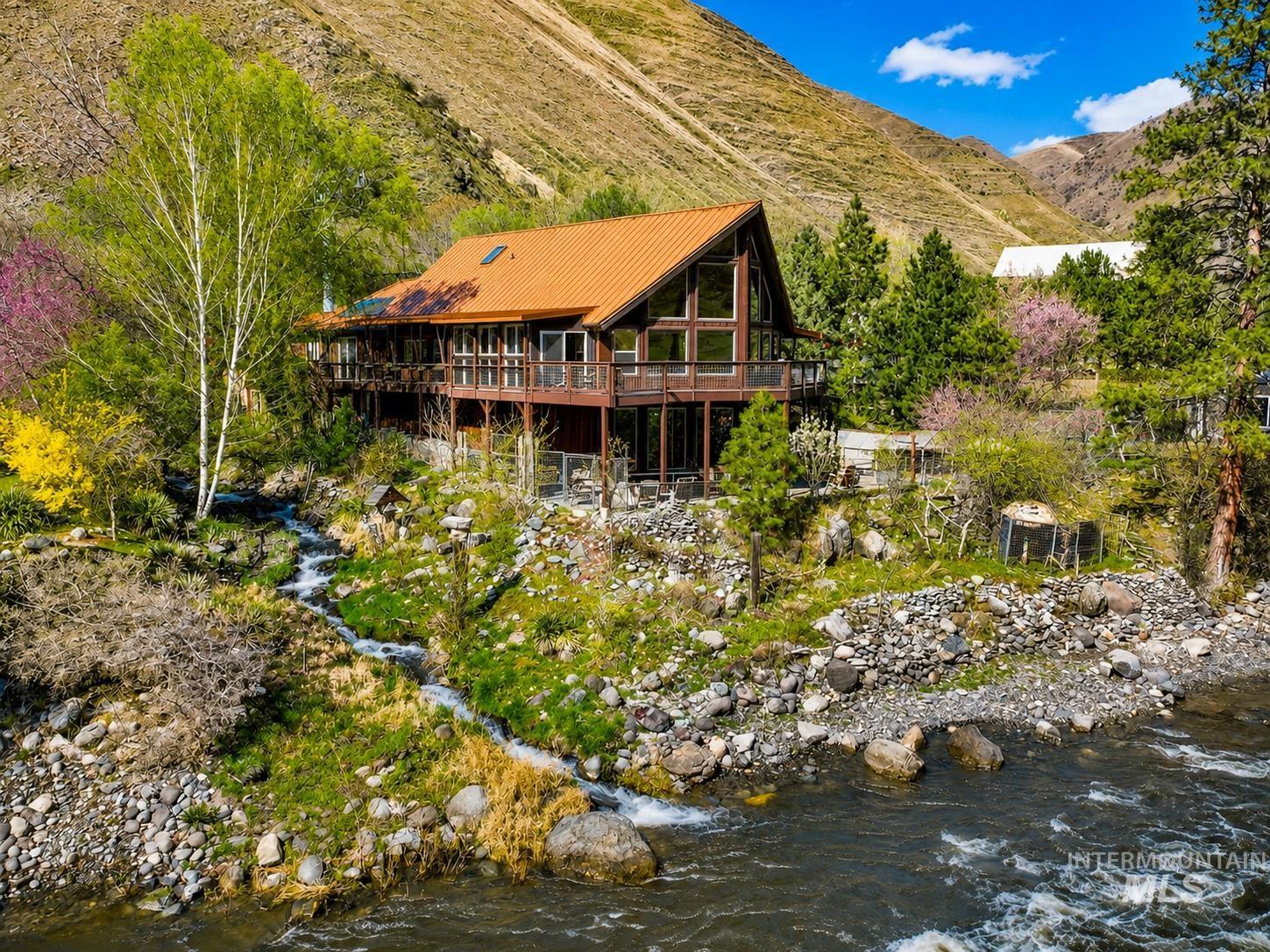 1352 S Main Street, Riggins ID 83549