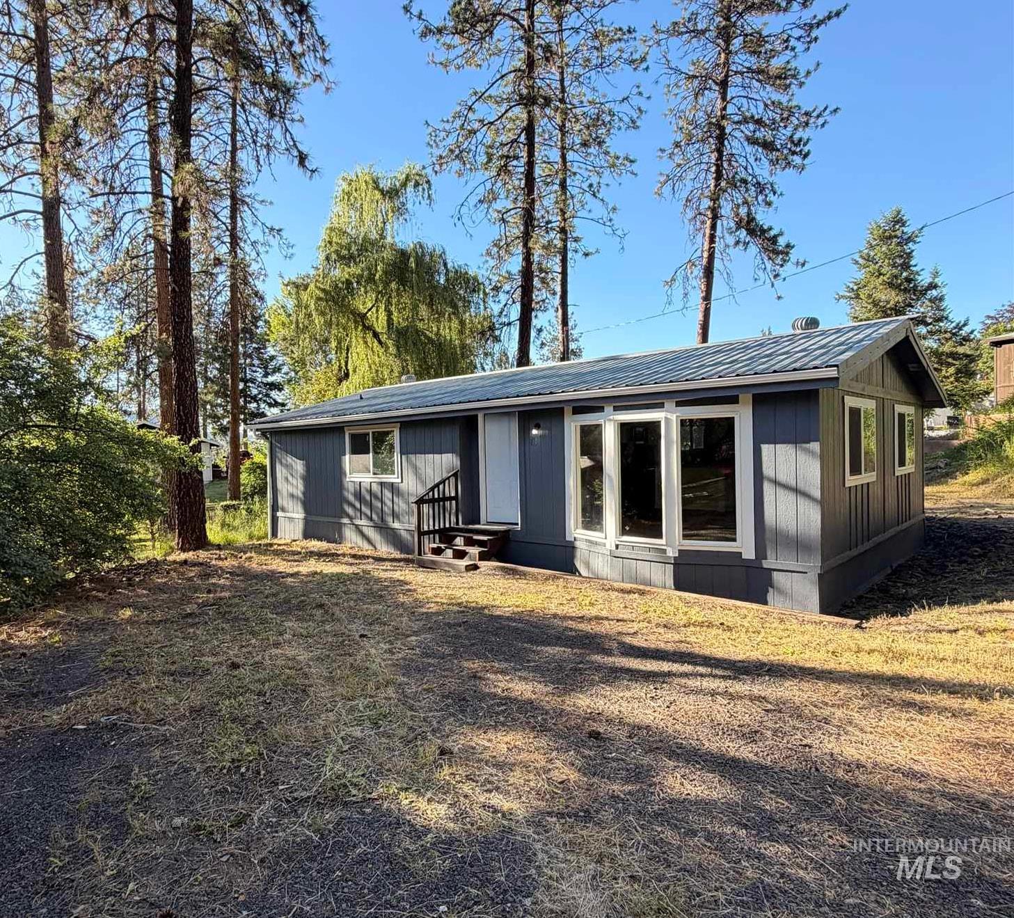 151 View Road, Kamiah ID 83536