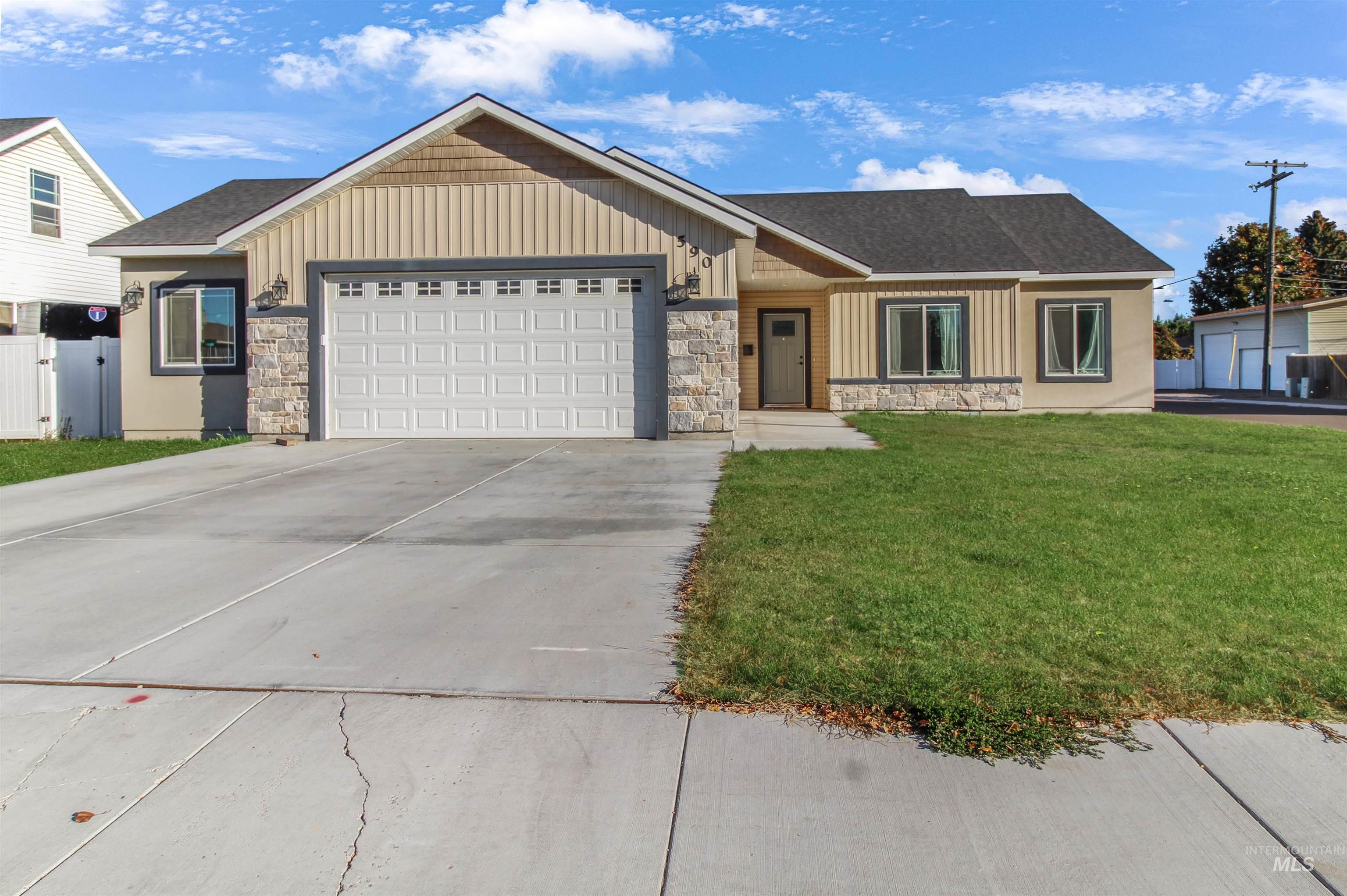 590 W 24th Street, Burley ID 83318