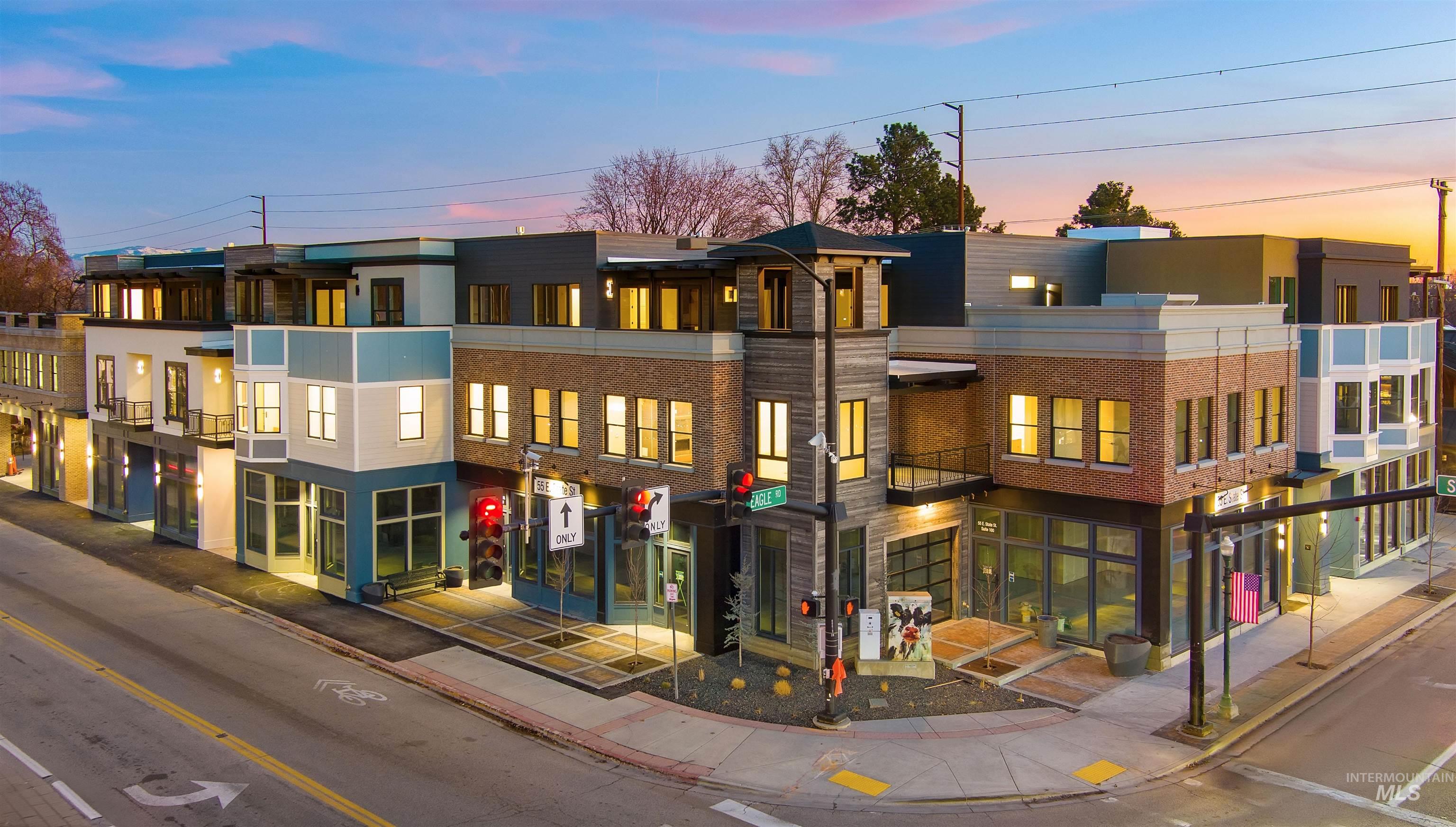 55 E State St # 204, Eagle ID 83616