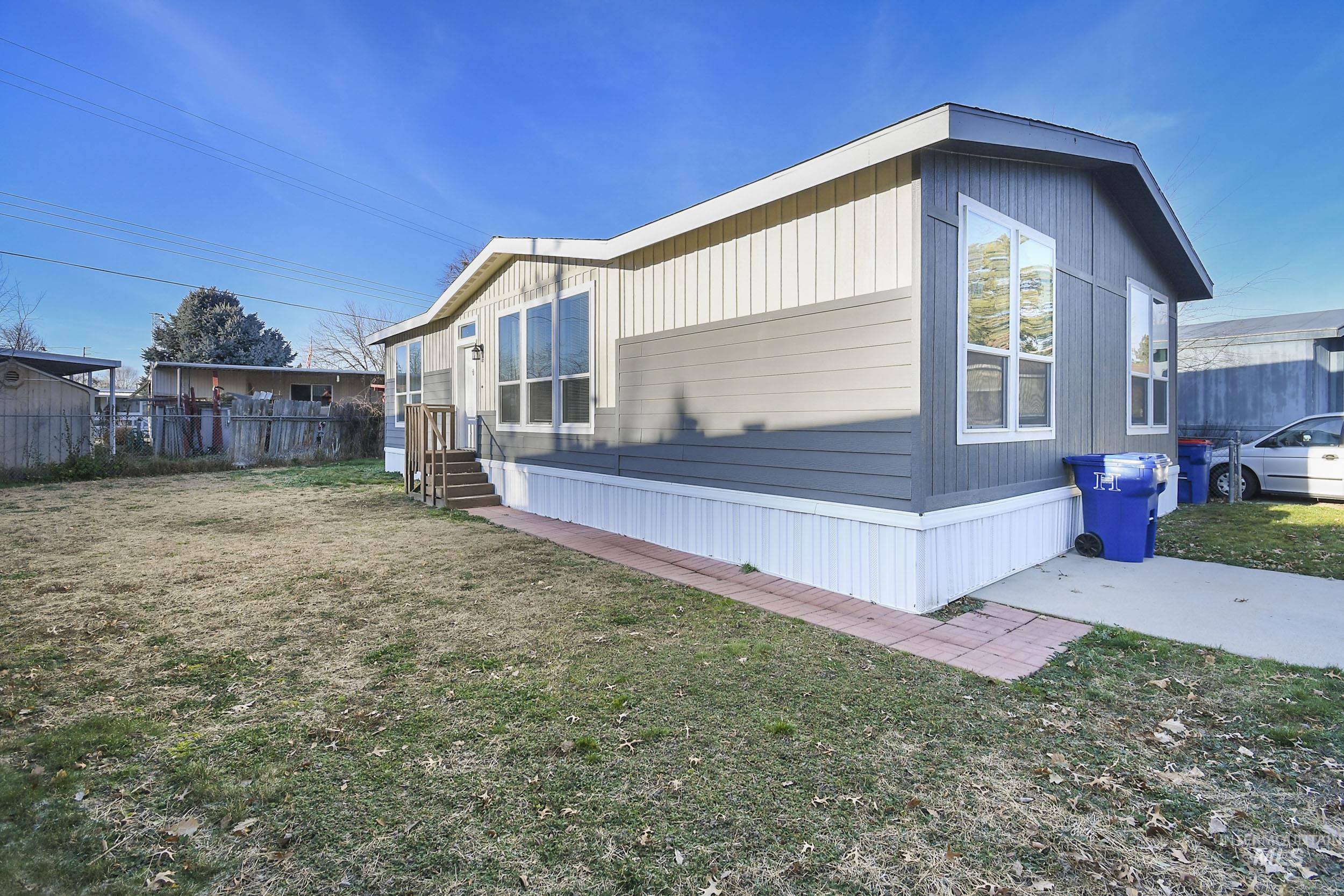 509 E Watercress Ln, Eagle ID 83616