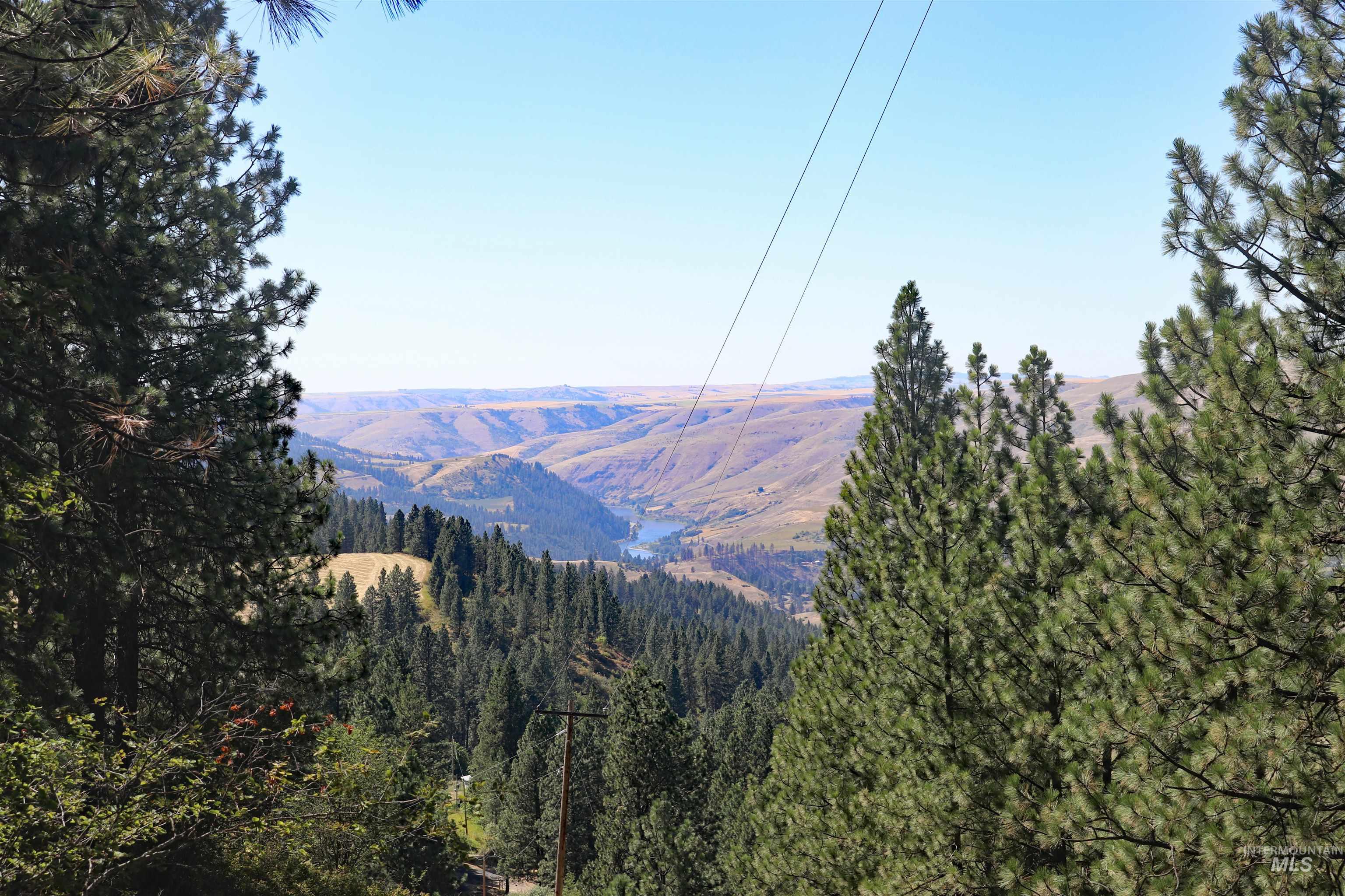 37596 Eberhardt Road, Peck ID 83545