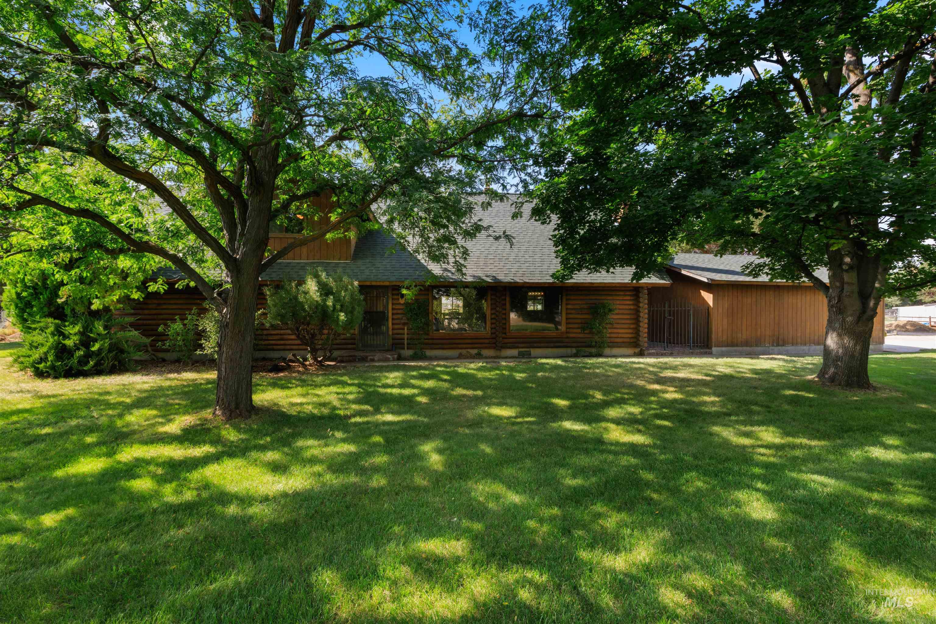 8855 W Tarp Dr, Boise ID 83709