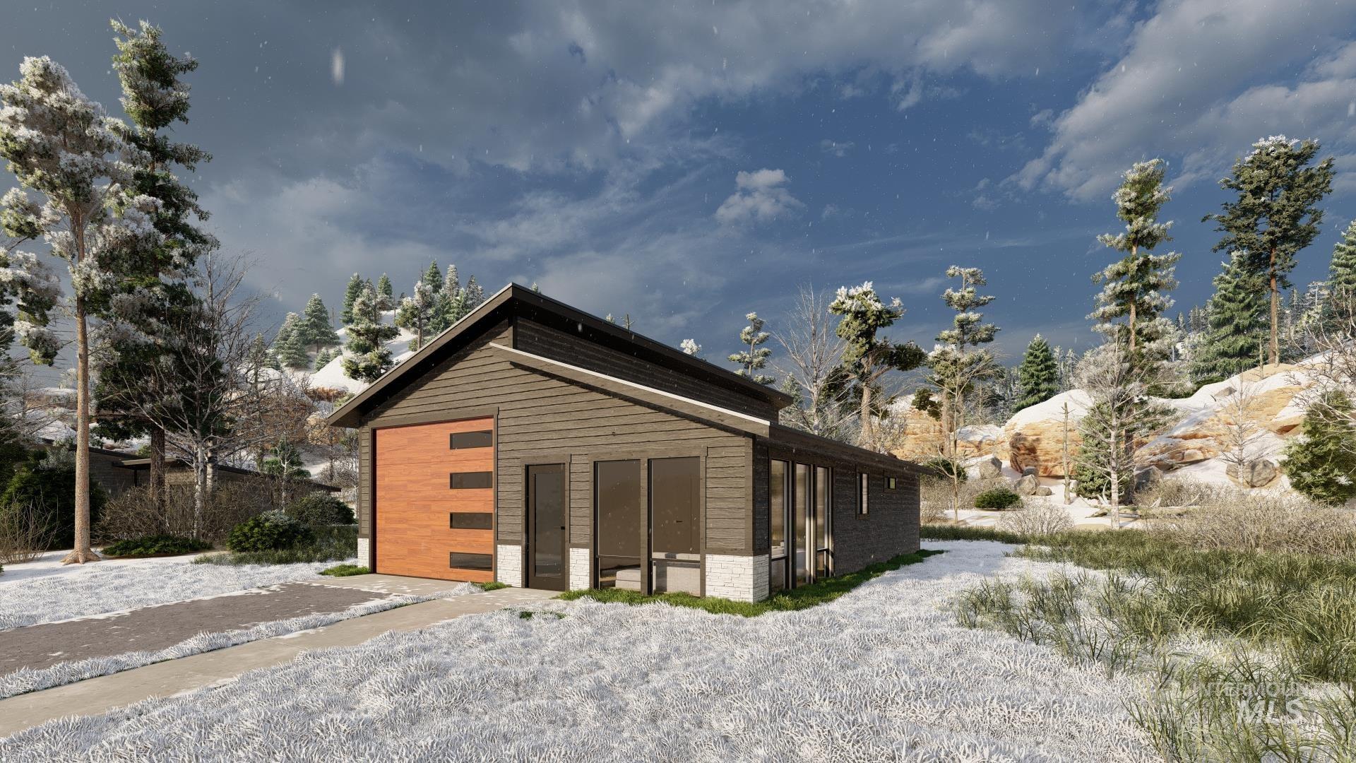 102 Raven Loop, Cascade ID 83611