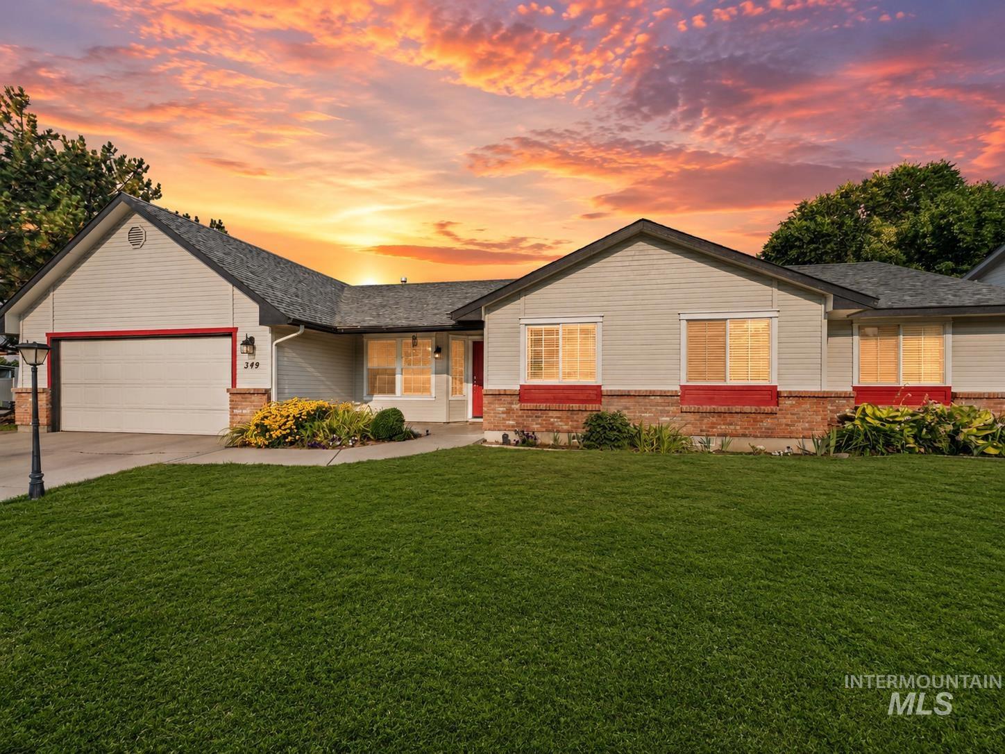 349 S Lodestone Ave, Meridian ID 83642