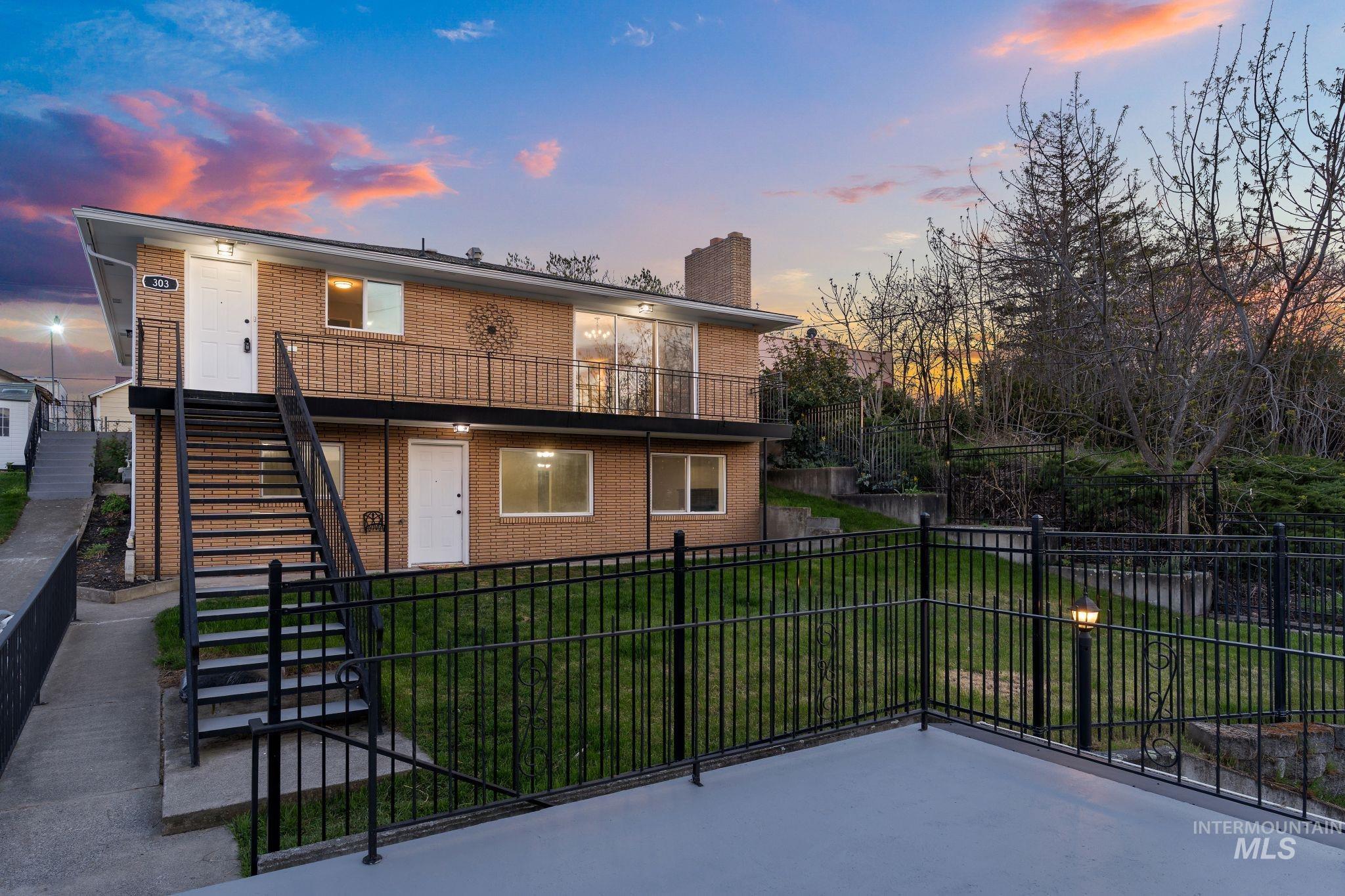 303 Highland Ave, Clarkston WA 99403