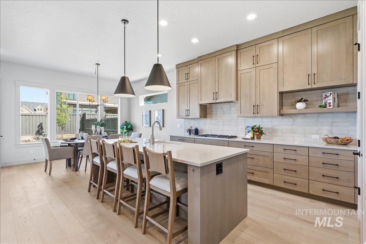 880 E Crescendo St, Meridian ID 83642
