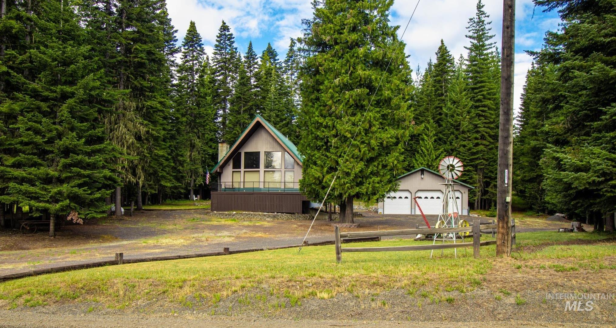 20888 Upper Fords Creek Rd, Weippe ID 83553