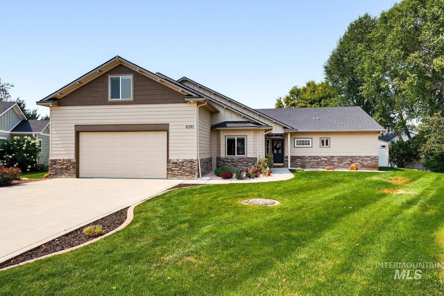 6191 N Bandon Pl, Garden City ID 83714
