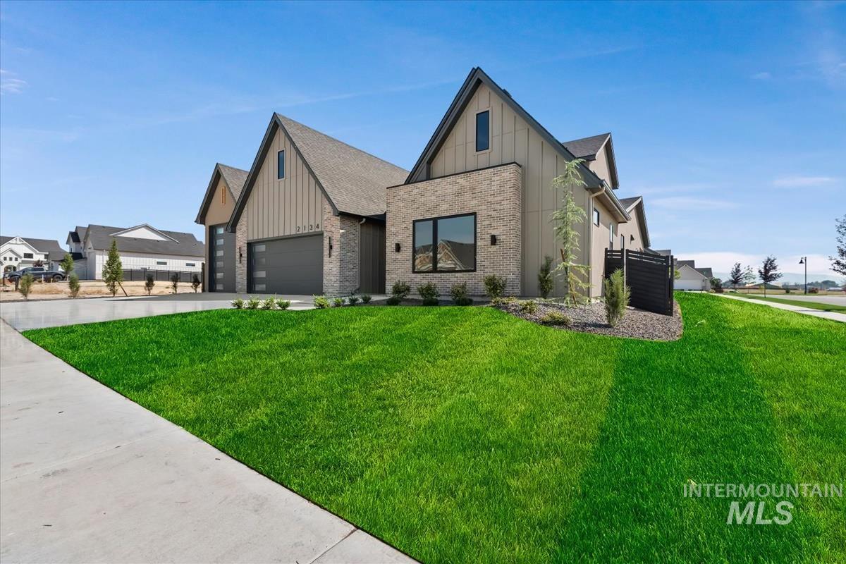 2134 N Buhrstone Ave, Eagle ID 83616