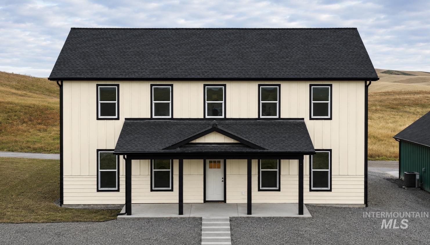 1103 Edington Ave, Moscow ID 83843