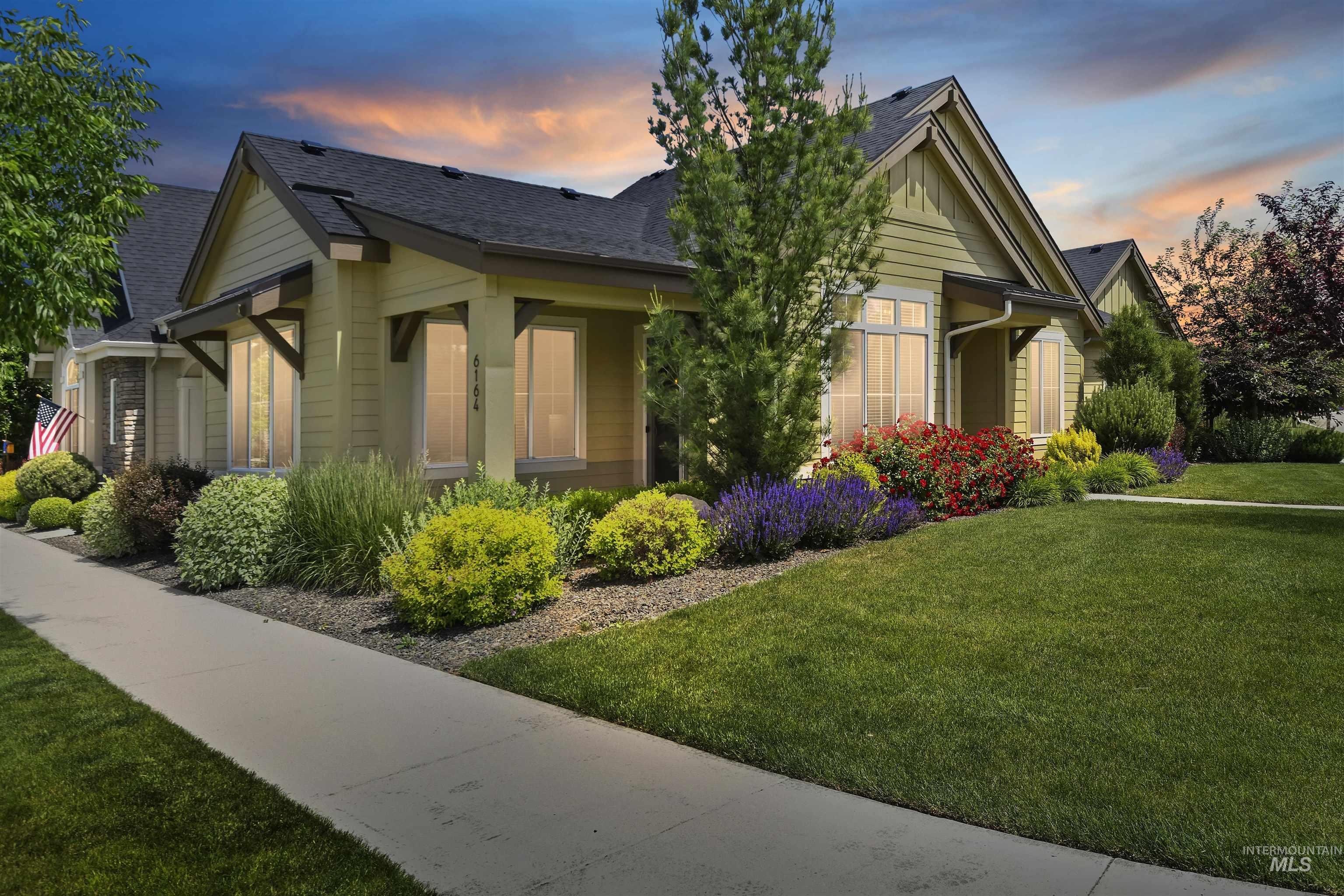 6164 N Winward Ln, Meridian ID 83646