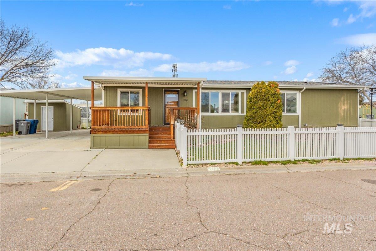 5755 N Confederate Lane, Garden City ID 83714