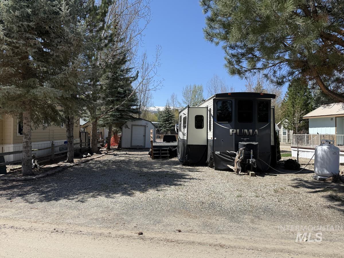8 P Street, Cascade ID 83611