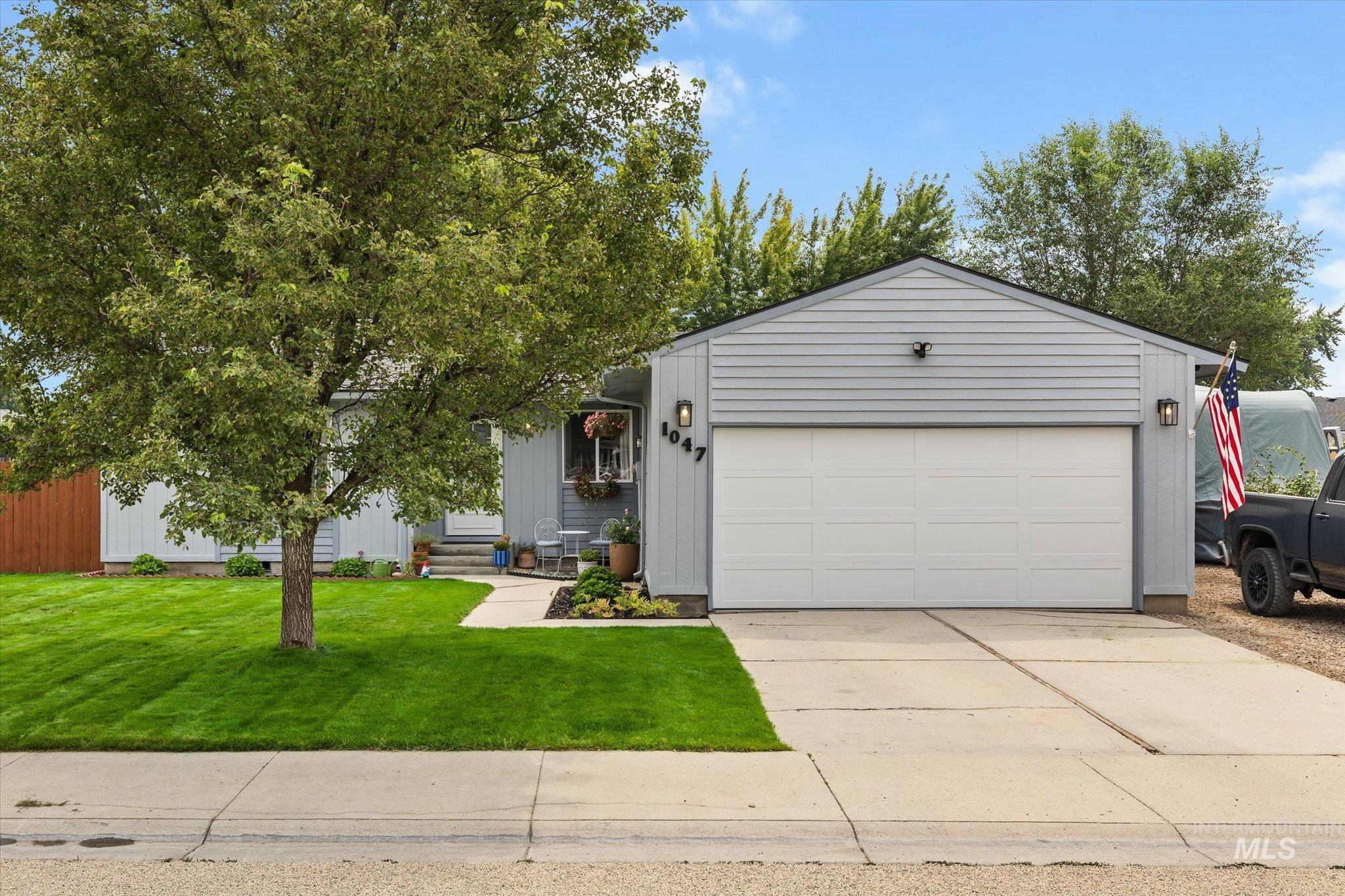 1047 W Chateau Ave, Meridian ID 83646