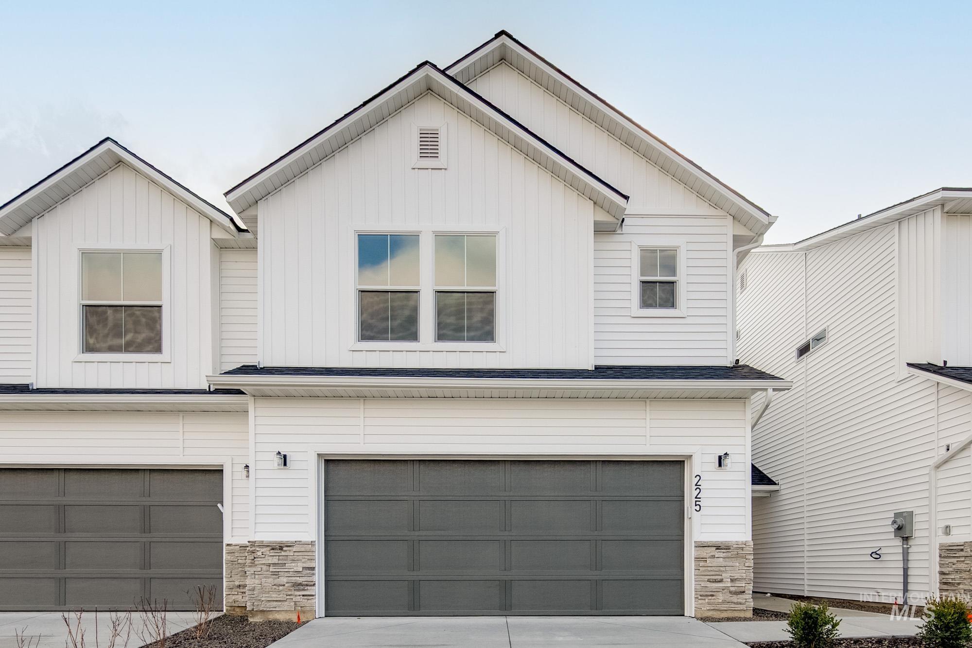 225 Moose St, Horseshoe Bend ID 83629