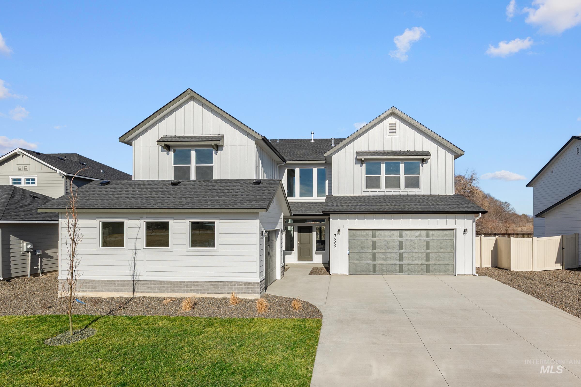 7262 E Shields Dr, Nampa ID 83687