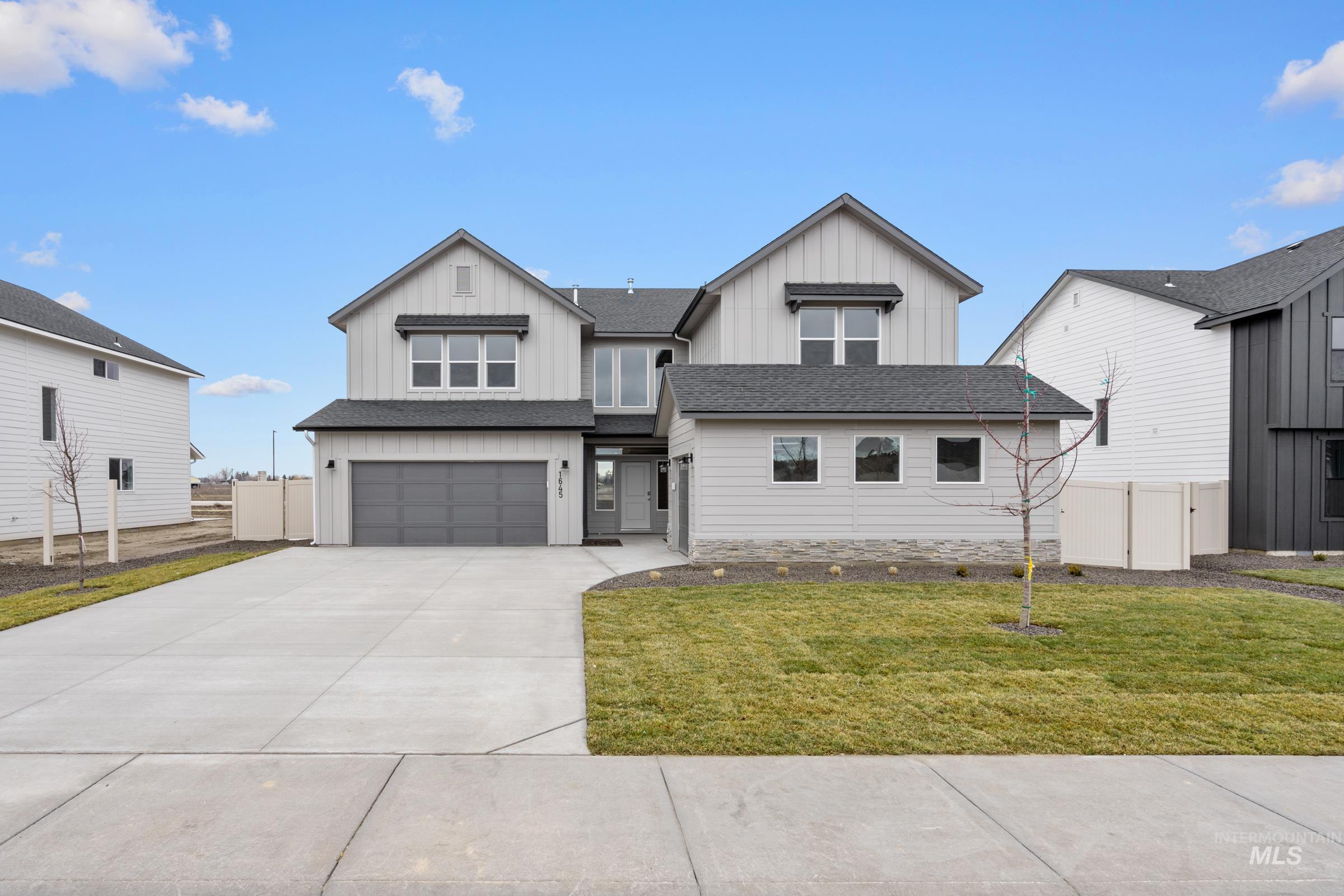 1645 Dyer St, Middleton ID 83644
