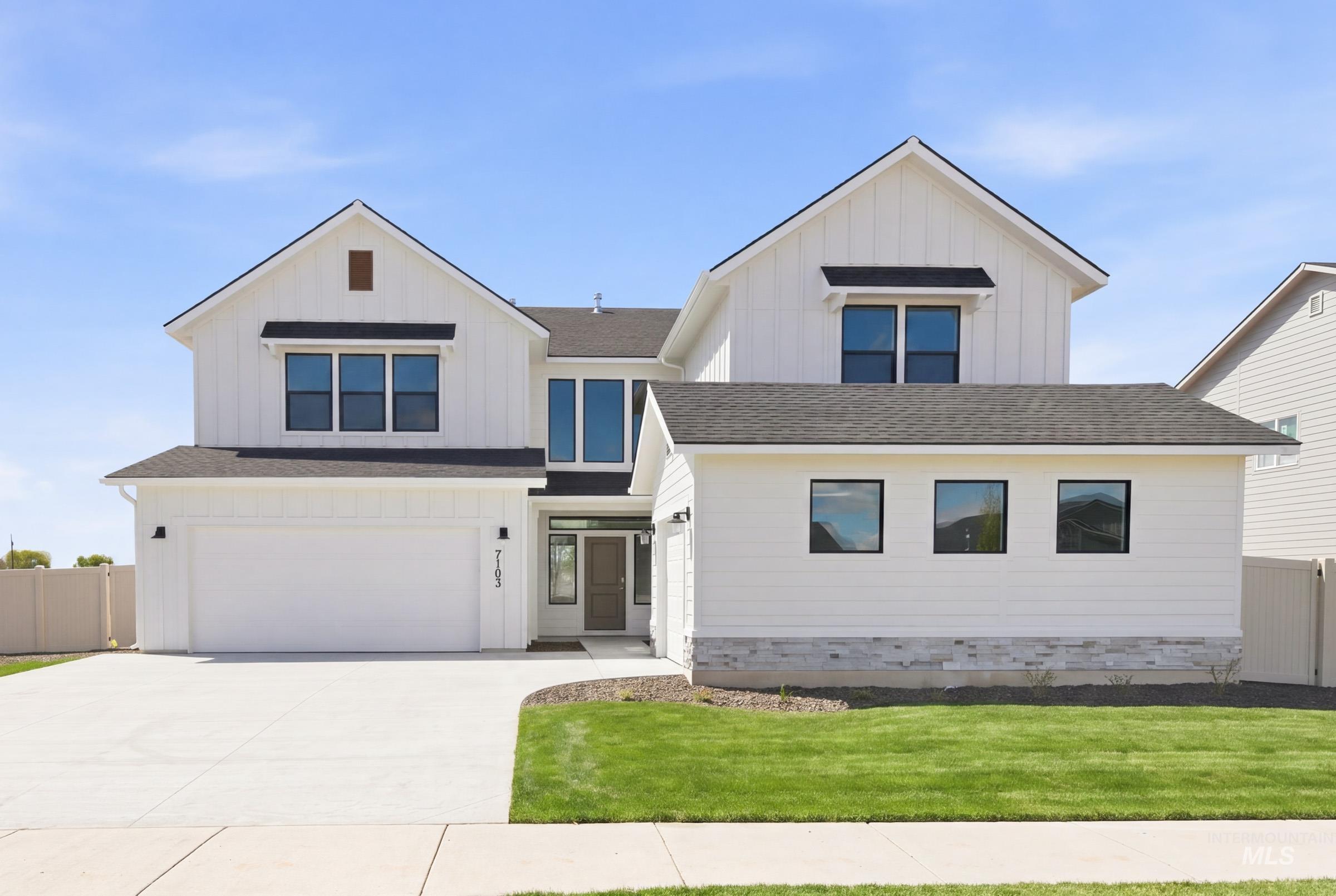 7103 E Marble Springs Dr, Nampa ID 83687