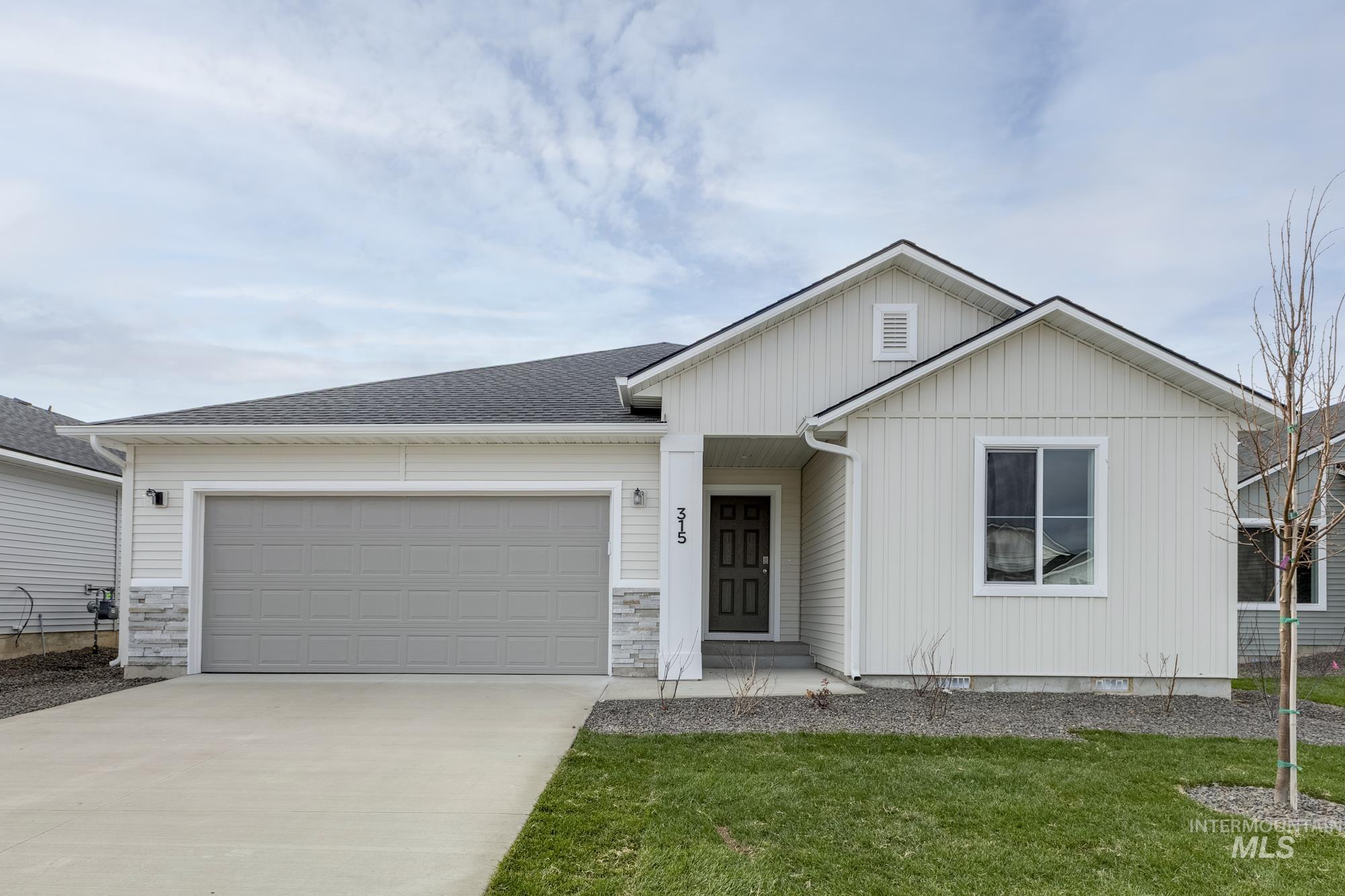 542 Oliver St, Emmett ID 83617