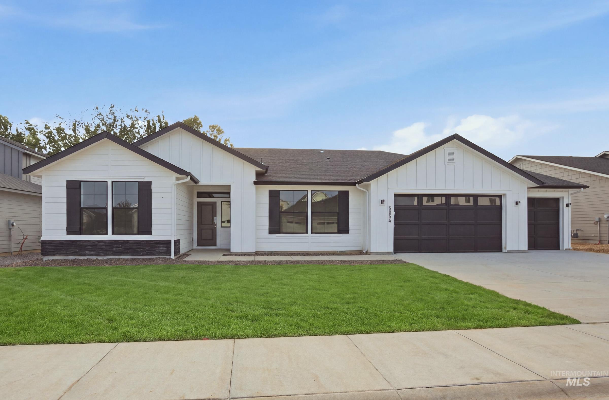 5054 S Bleachfield Ave, Meridian ID 83642