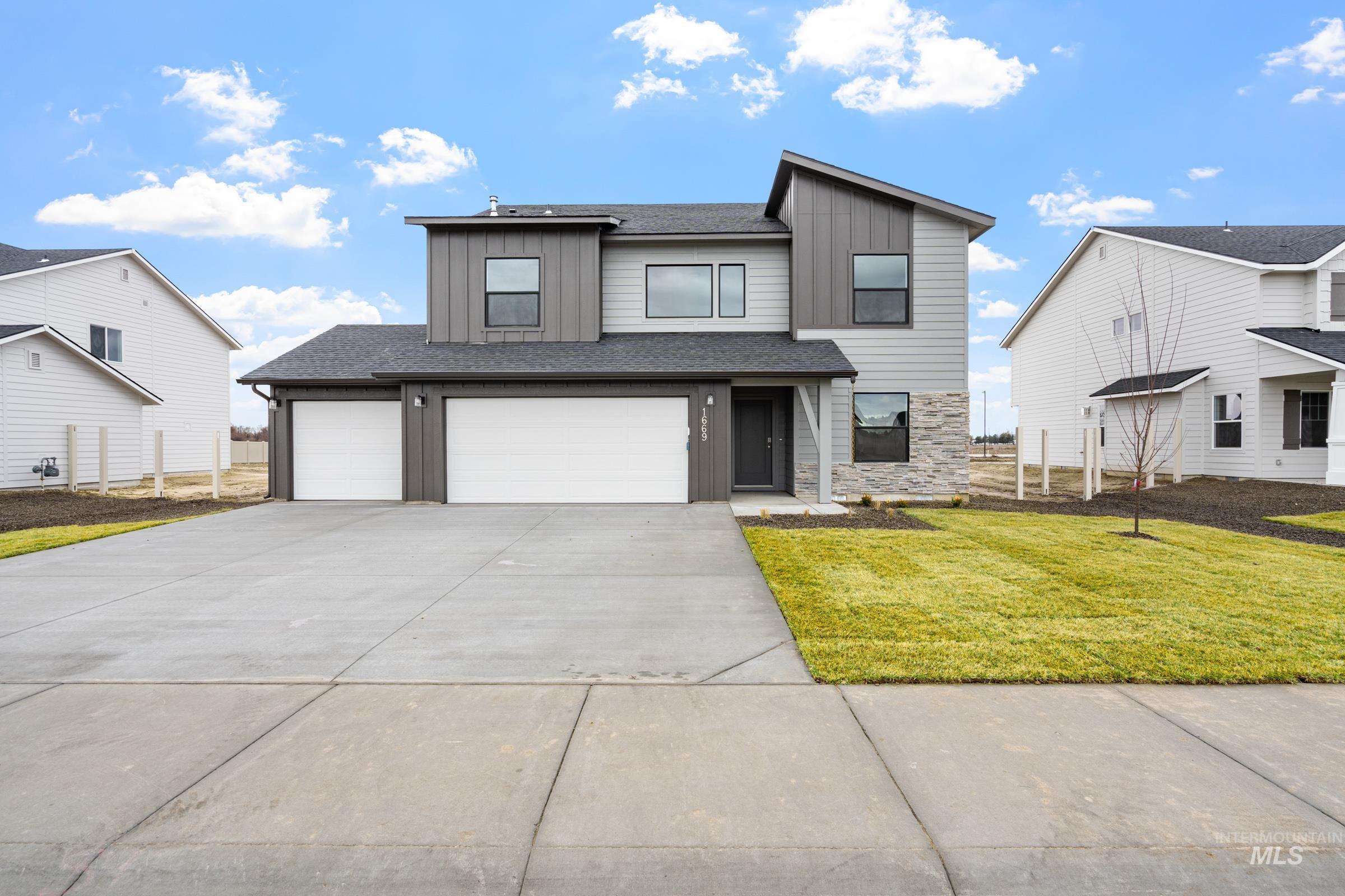 1669 Dyer St, Middleton ID 83644