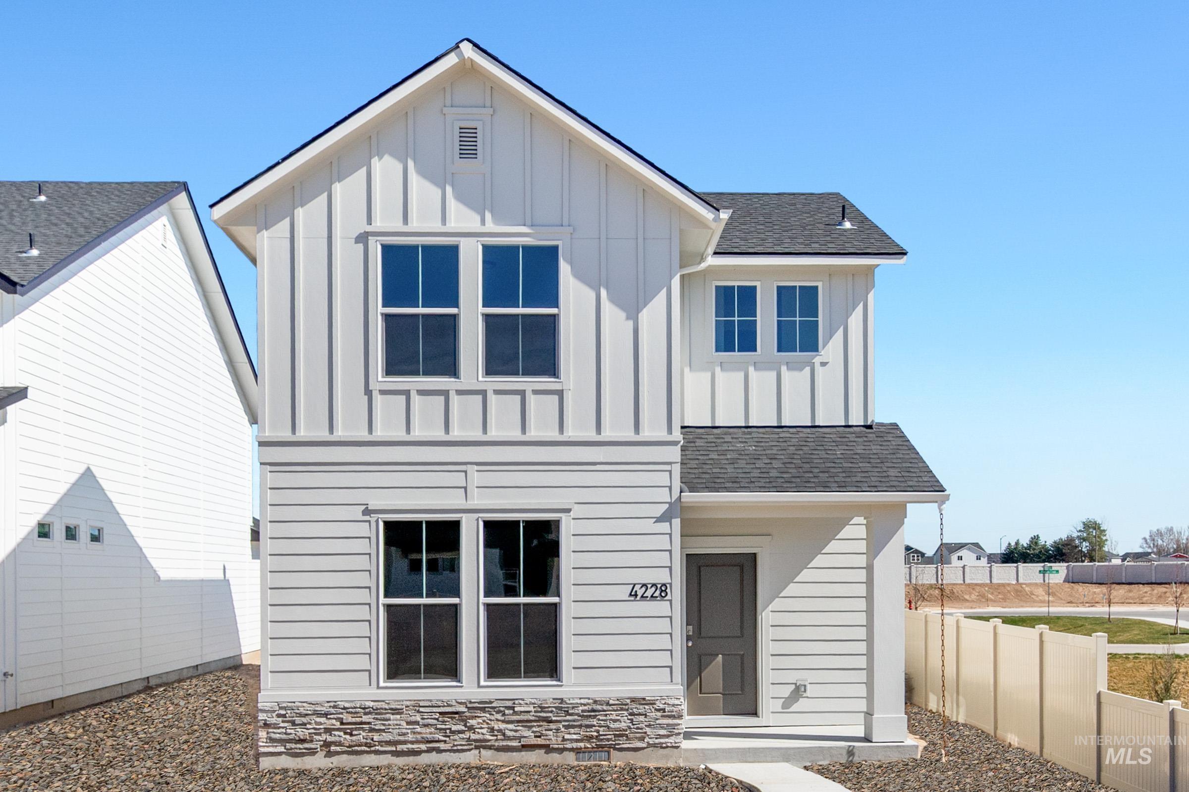 4228 N Camp Creek Ave, Meridian ID 83646