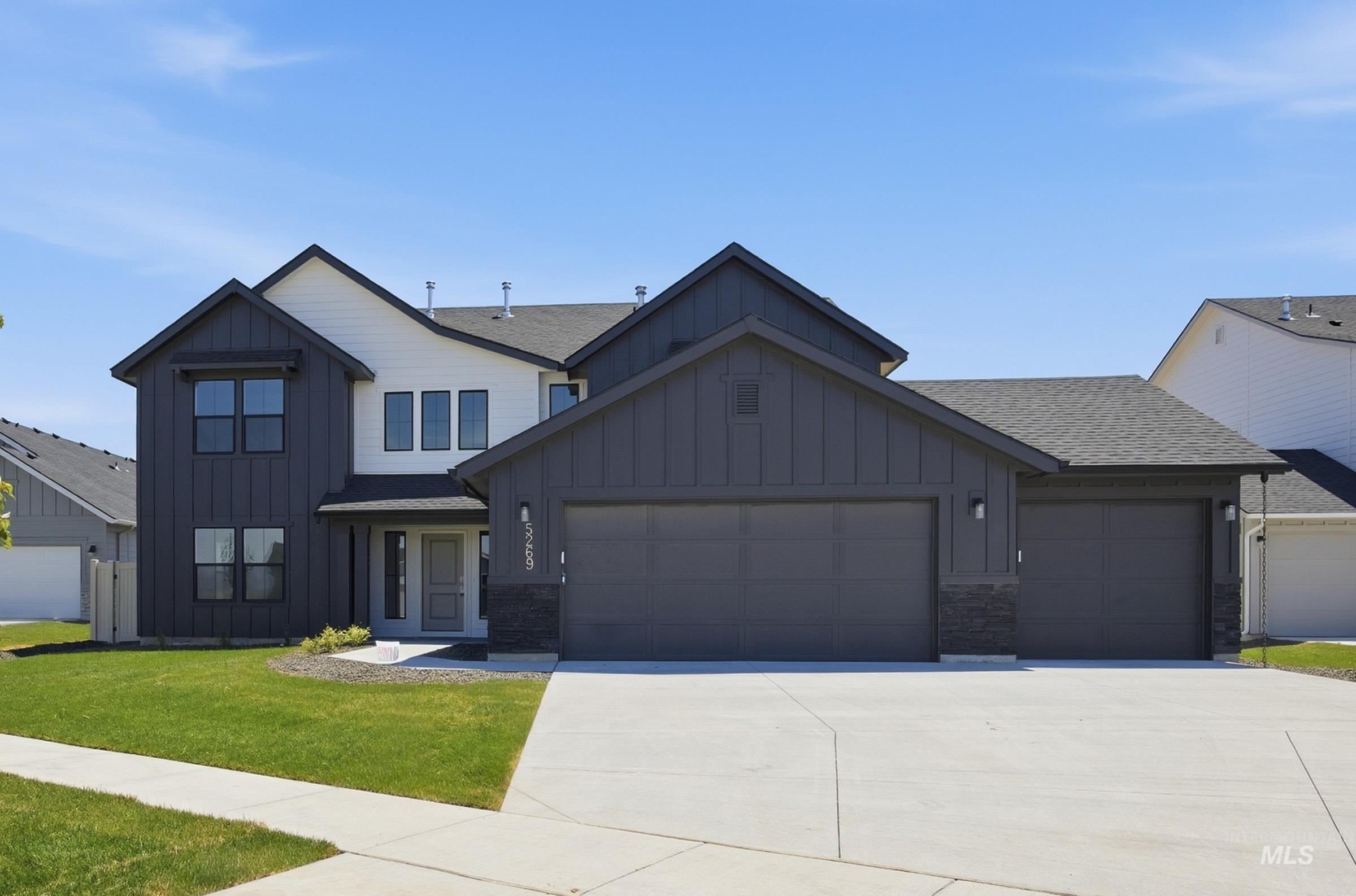 5269 E Phelps Lake Dr, Nampa ID 83687