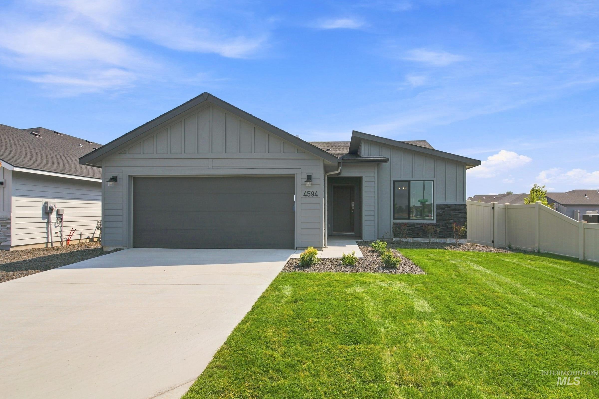4594 S Amsterdam Ave, Nampa ID 83686