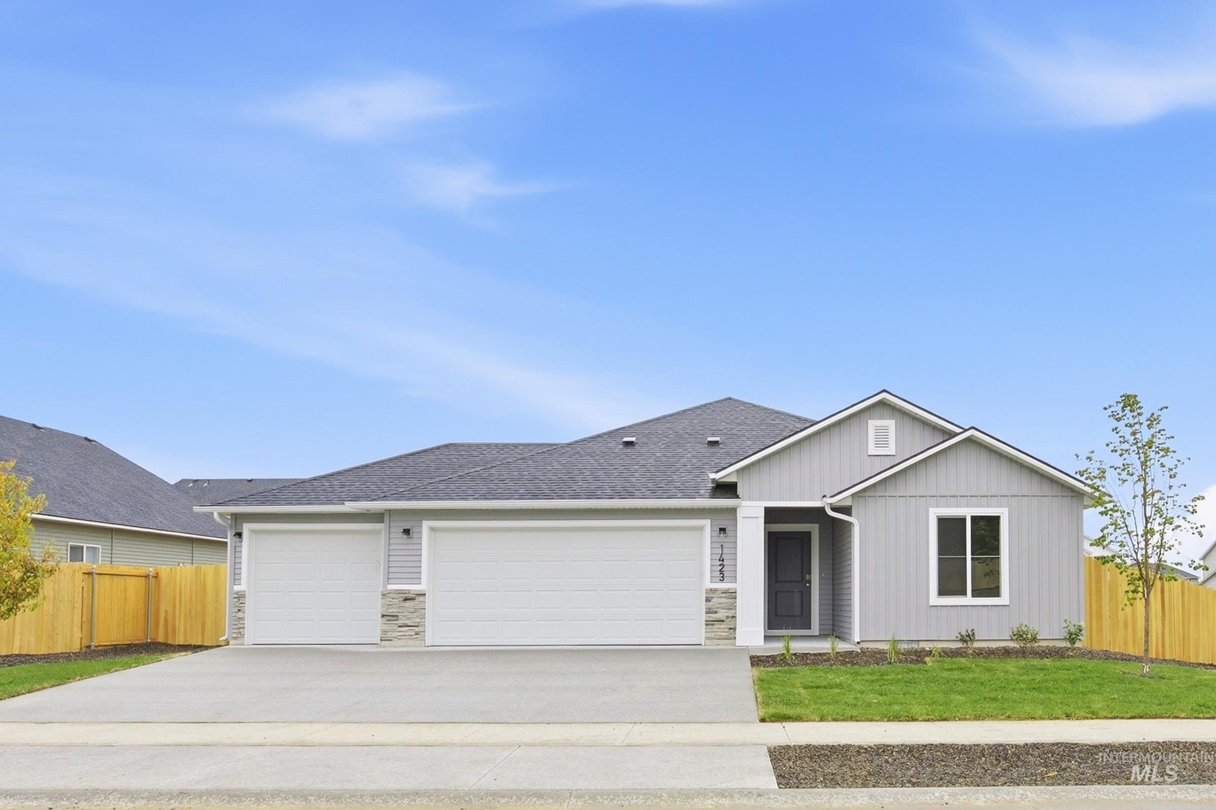 1423 Long Pond St, Middleton ID 83644